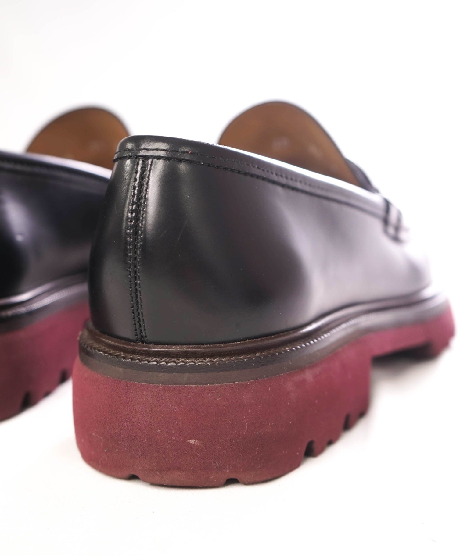 $930 FERRAGAMO - BLEEKER Black Lug Sole Loafers - 9.5 D