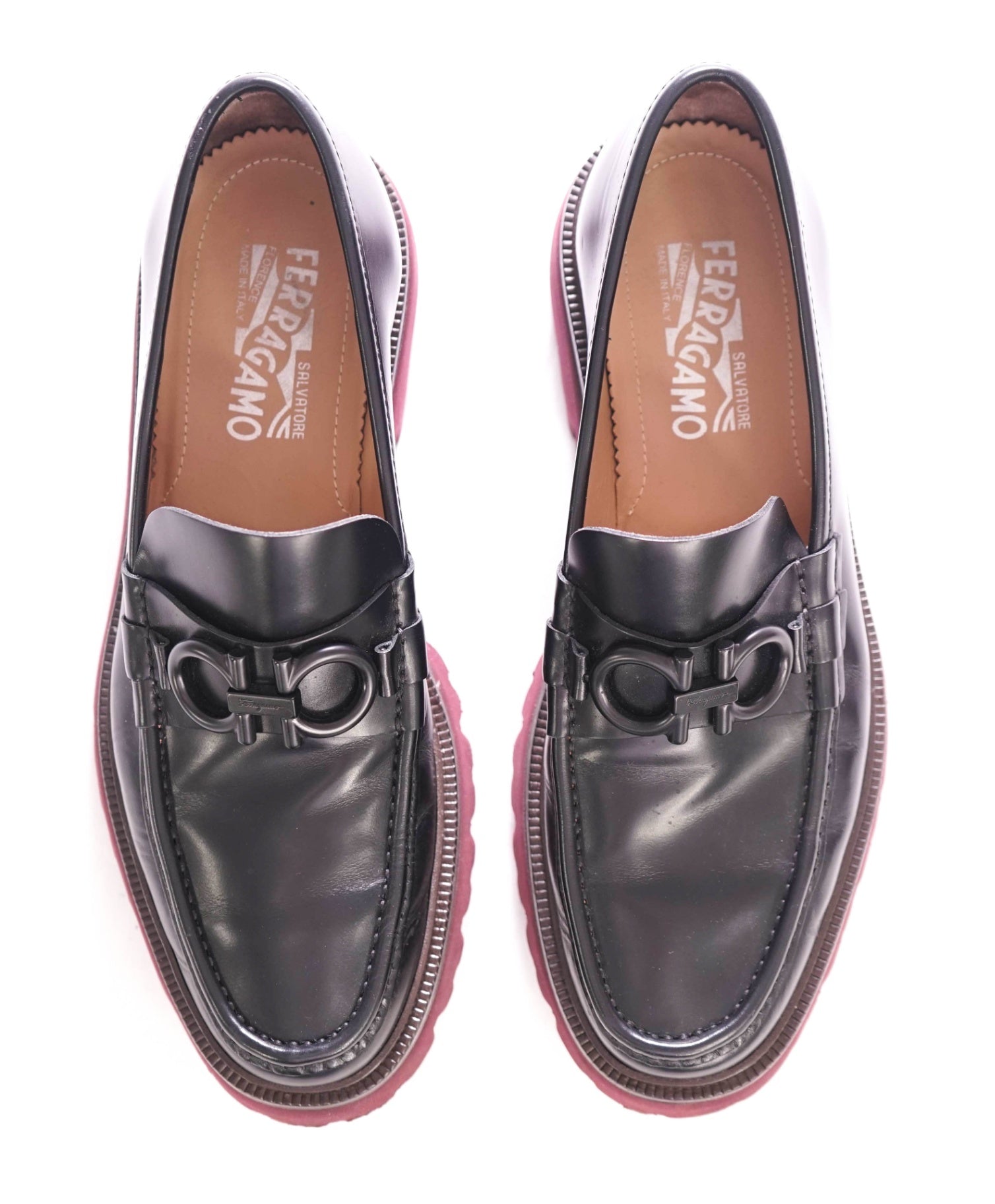 $930 FERRAGAMO - BLEEKER Black Lug Sole Loafers - 9.5 D
