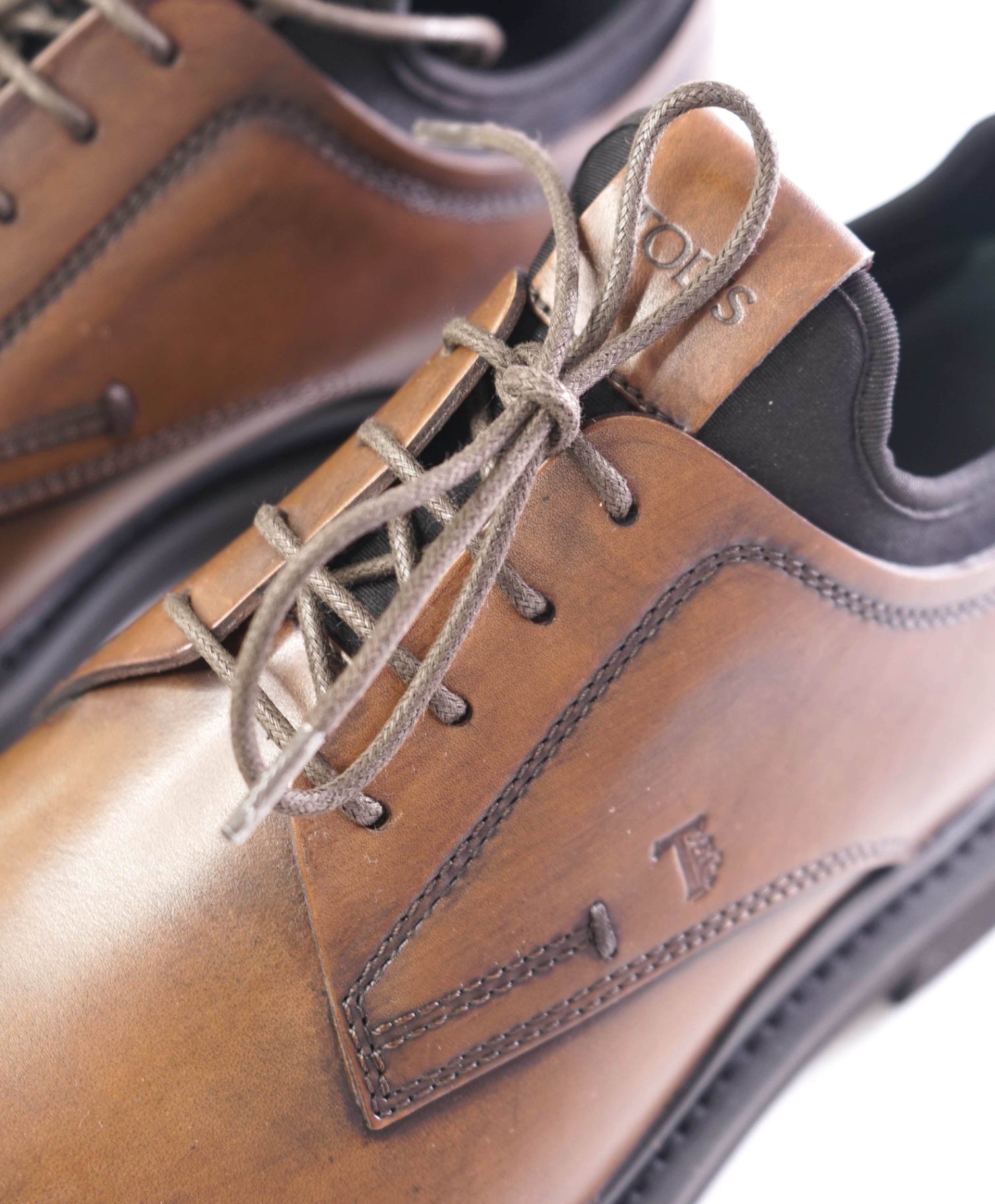$875 TOD'S - Leather Brown LOGO Derby - US 8 (7UK)