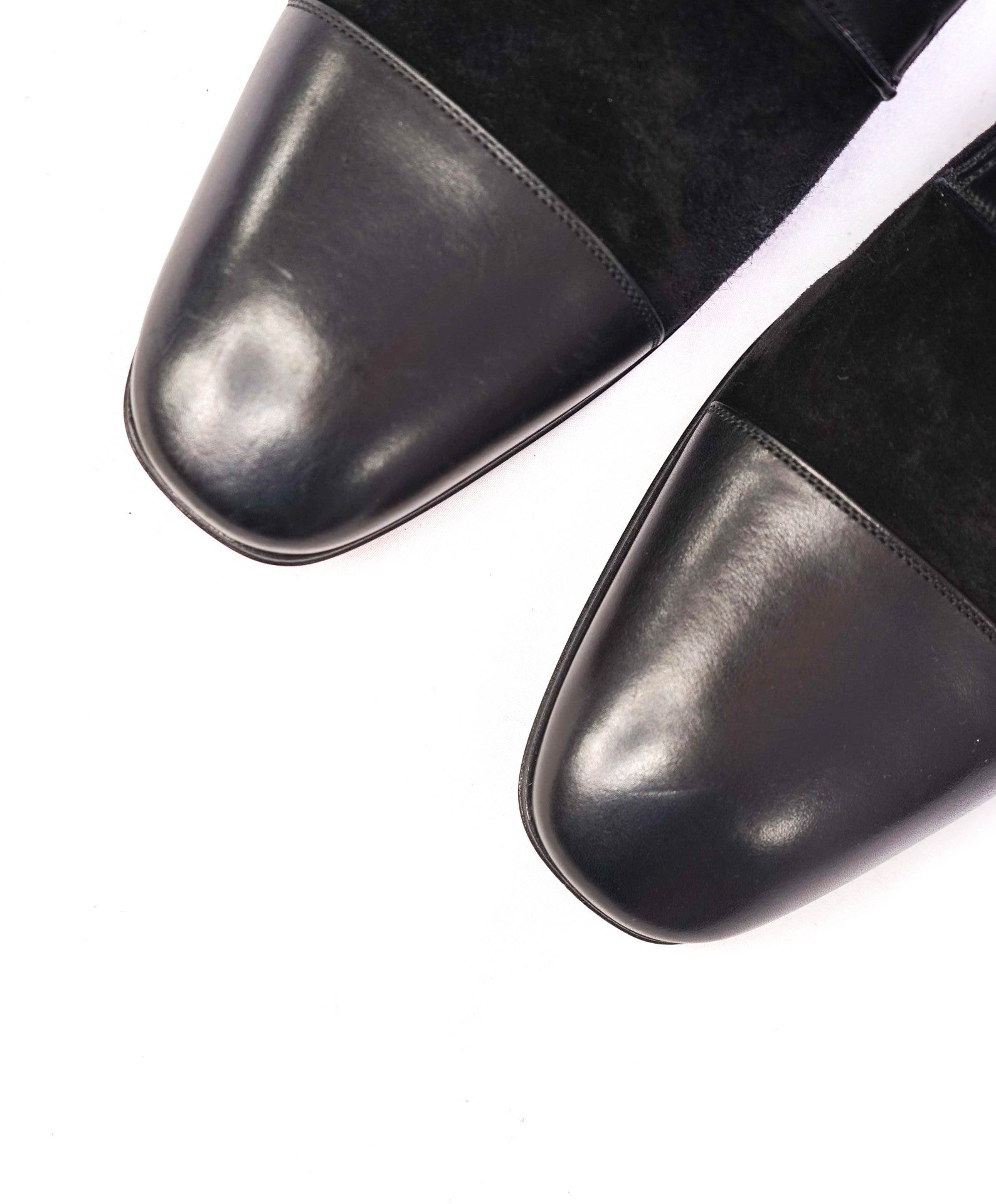 $1,050 CHRISTIAN LOUBOUTIN - Greggo Black - US 10 (43EU)