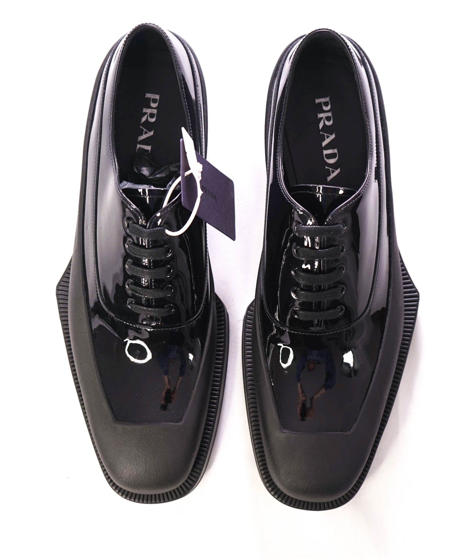 $1,320 PRADA - Black Leather Mixed-Media Lug Sole Oxfords - US 9 (UK8)