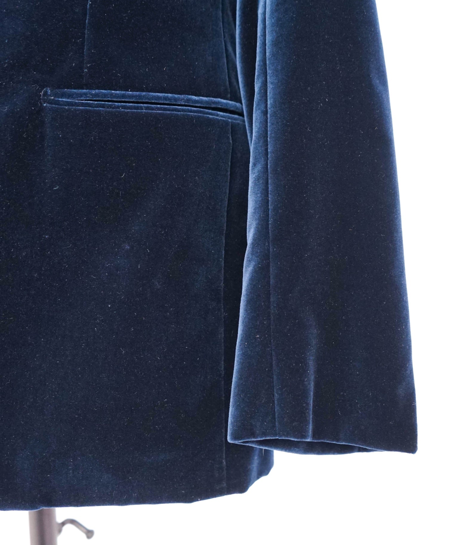 $2,995 ZEGNA - Navy Blue Shawl Lapel Dinner Jacket Velvet - 38S