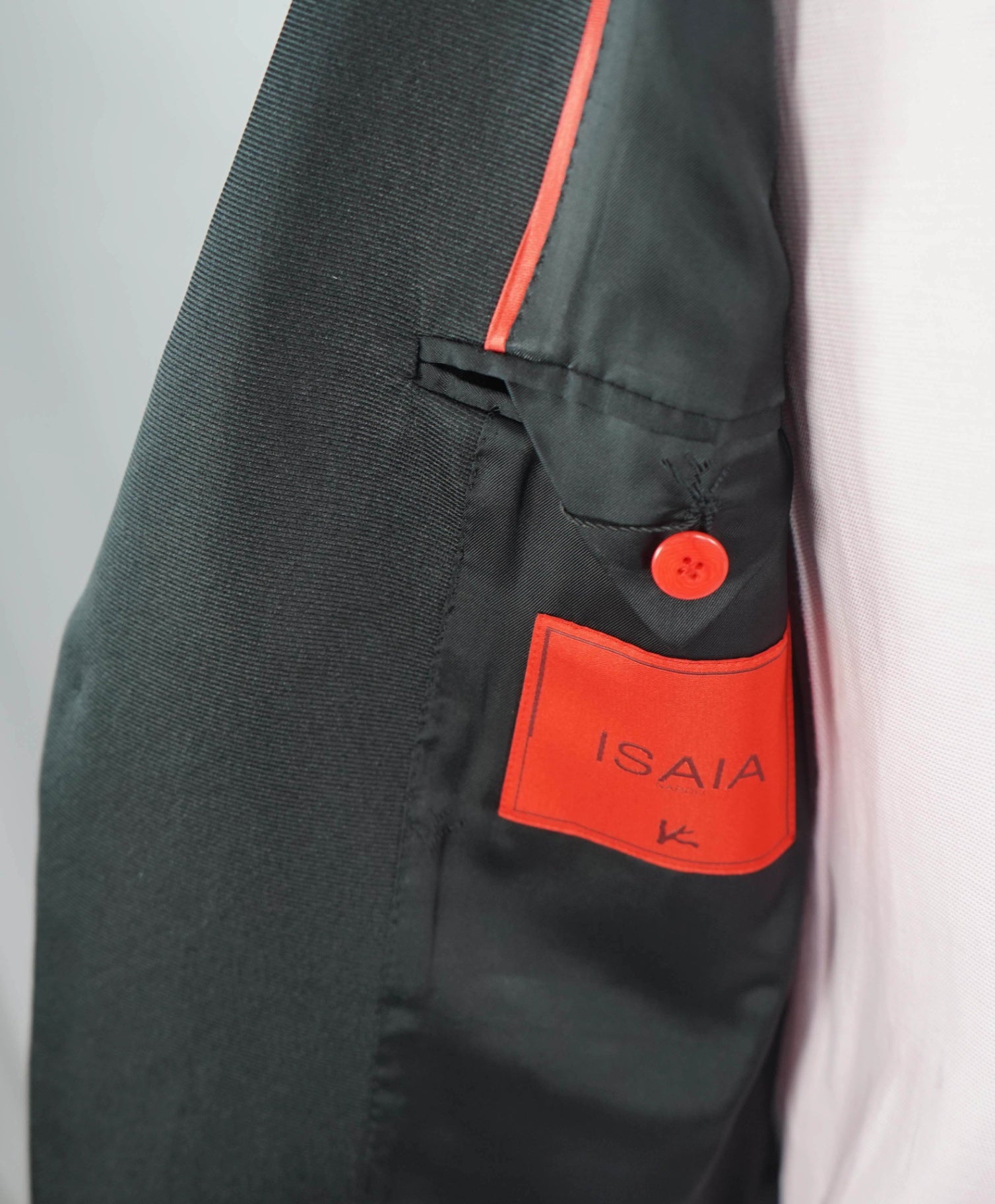 $4,595 ISAIA - Wool Black "AQUASPIDER" Peak Lapel Tuxedo Suit - 36R