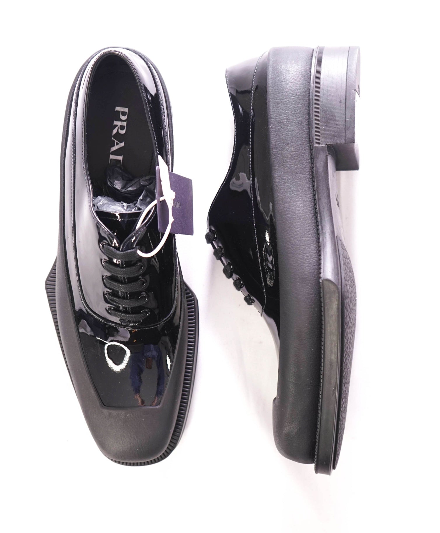 $1,320 PRADA - Black Leather Mixed-Media Lug Sole Oxfords - US 9 (UK8)