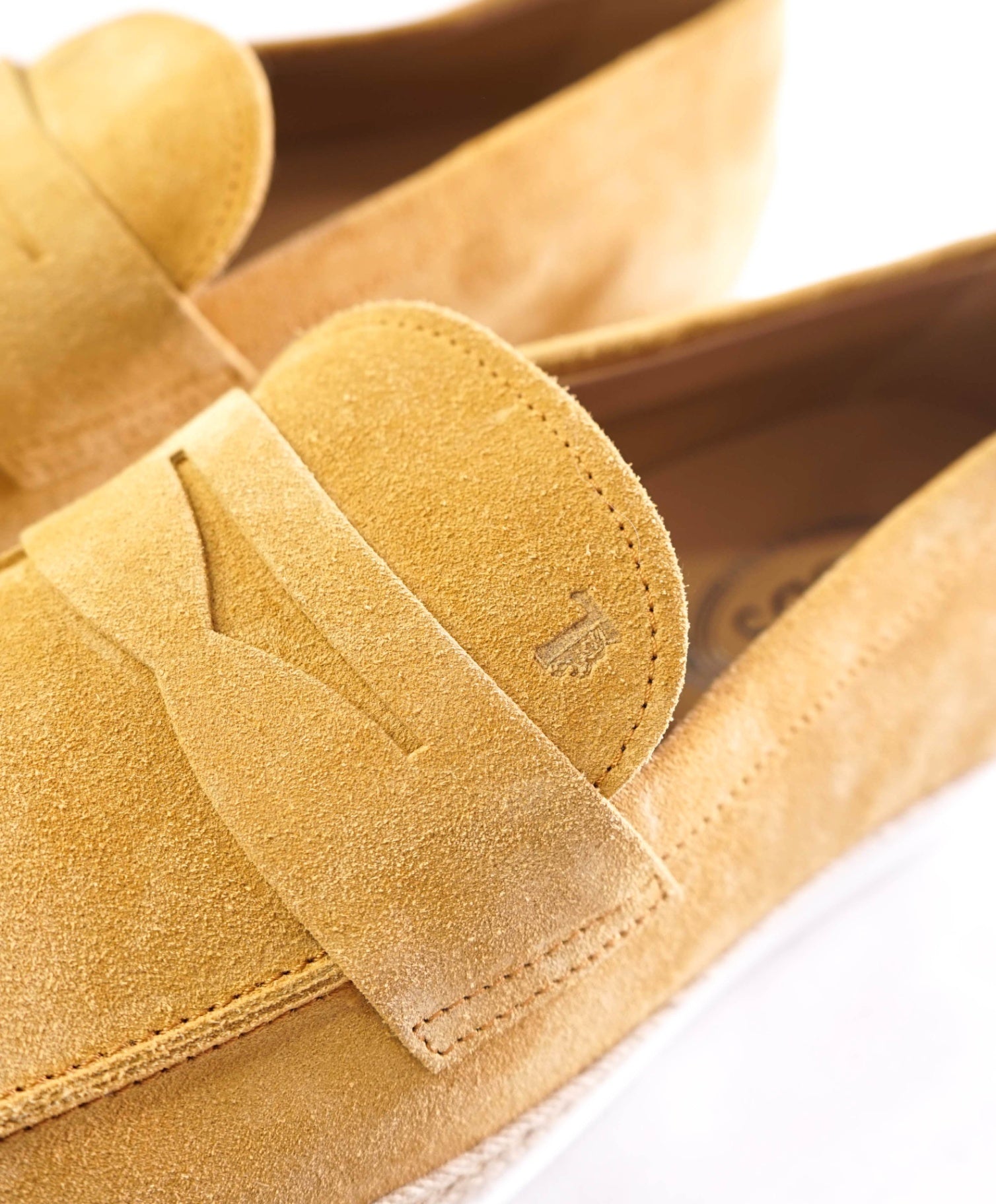 $1,045 TOD'S - Suede Neutral Sun Suede Driving Loafers - US 11 (UK10)