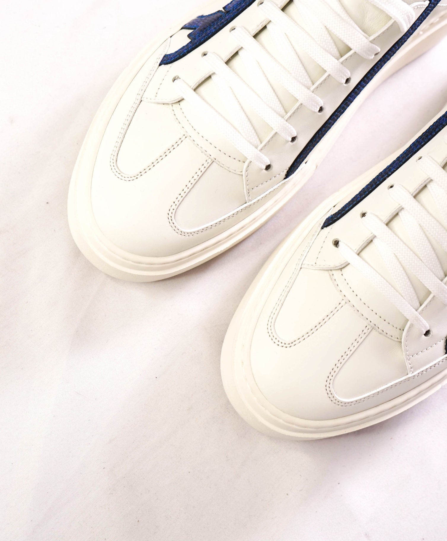 $795 SALVATORE FERRAGAMO - *BORG 5* Gancini Sneaker - 10 M
