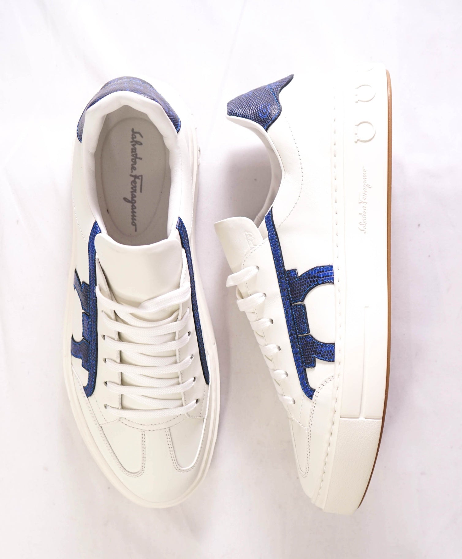$795 SALVATORE FERRAGAMO - *BORG 5* Gancini Sneaker - 10 M