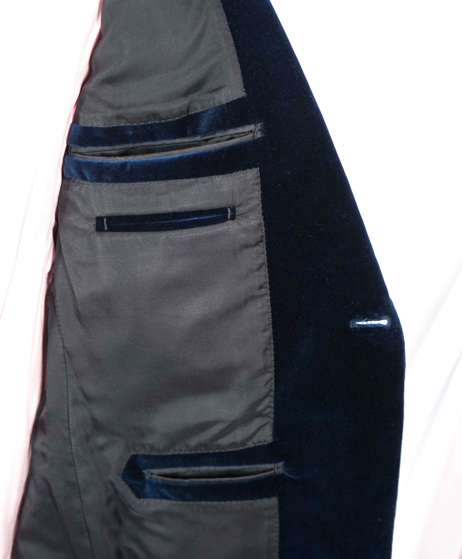 $2,995 ZEGNA - Navy Blue Shawl Lapel Dinner Jacket Velvet - 38S