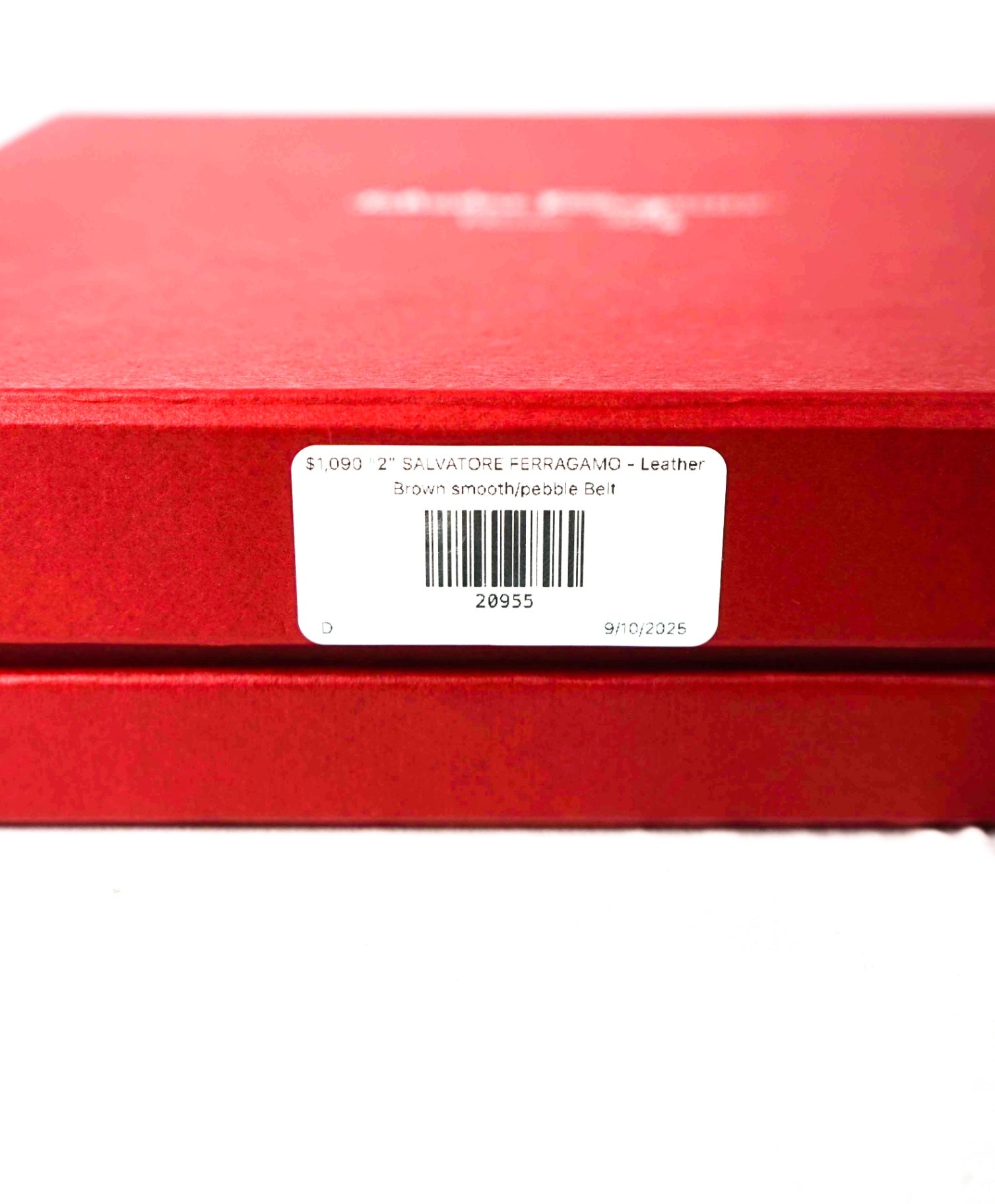 $1,090 "2" FERRAGAMO - Leather KIT Smooth/Pebble Belt - 33W