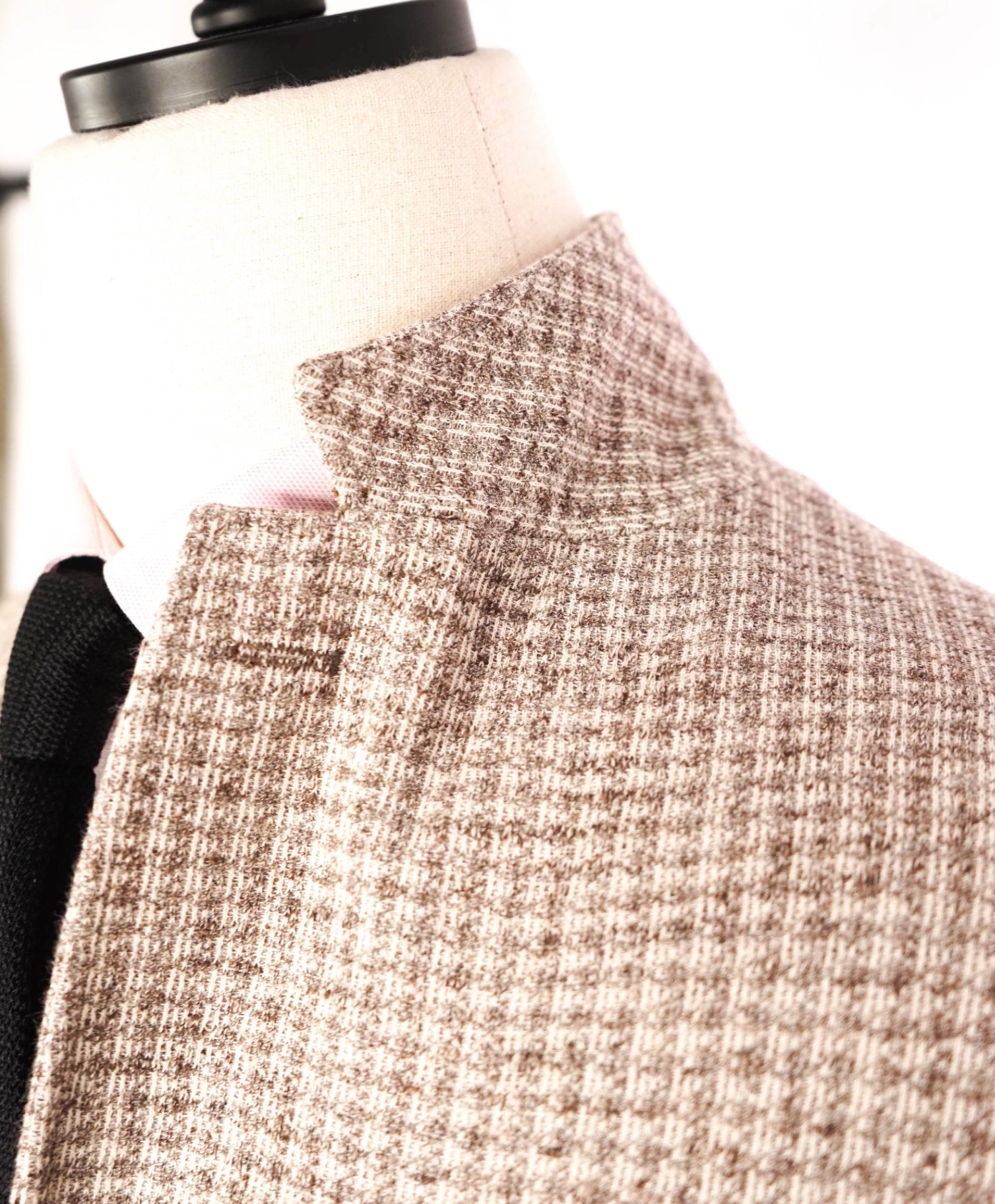 $1,895 CANALI - Textured Beige Cotton/Linen Sport Coat - 42R