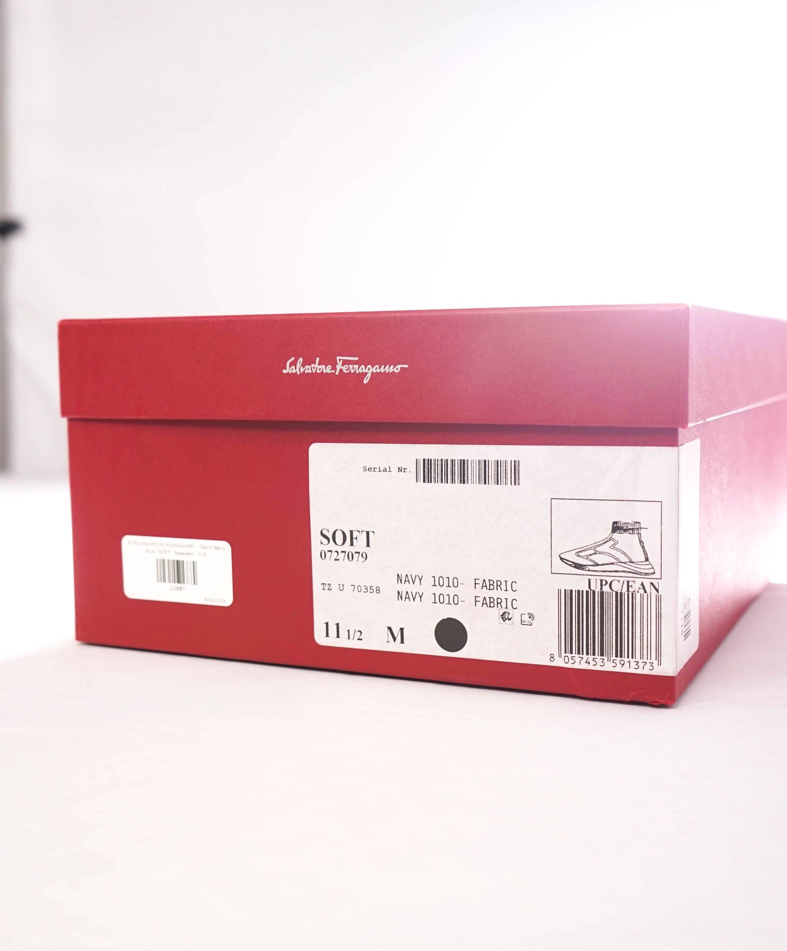 $750 FERRAGAMO - Fabric Navy Blue "SOFT" Knit Sneakers - 11.5