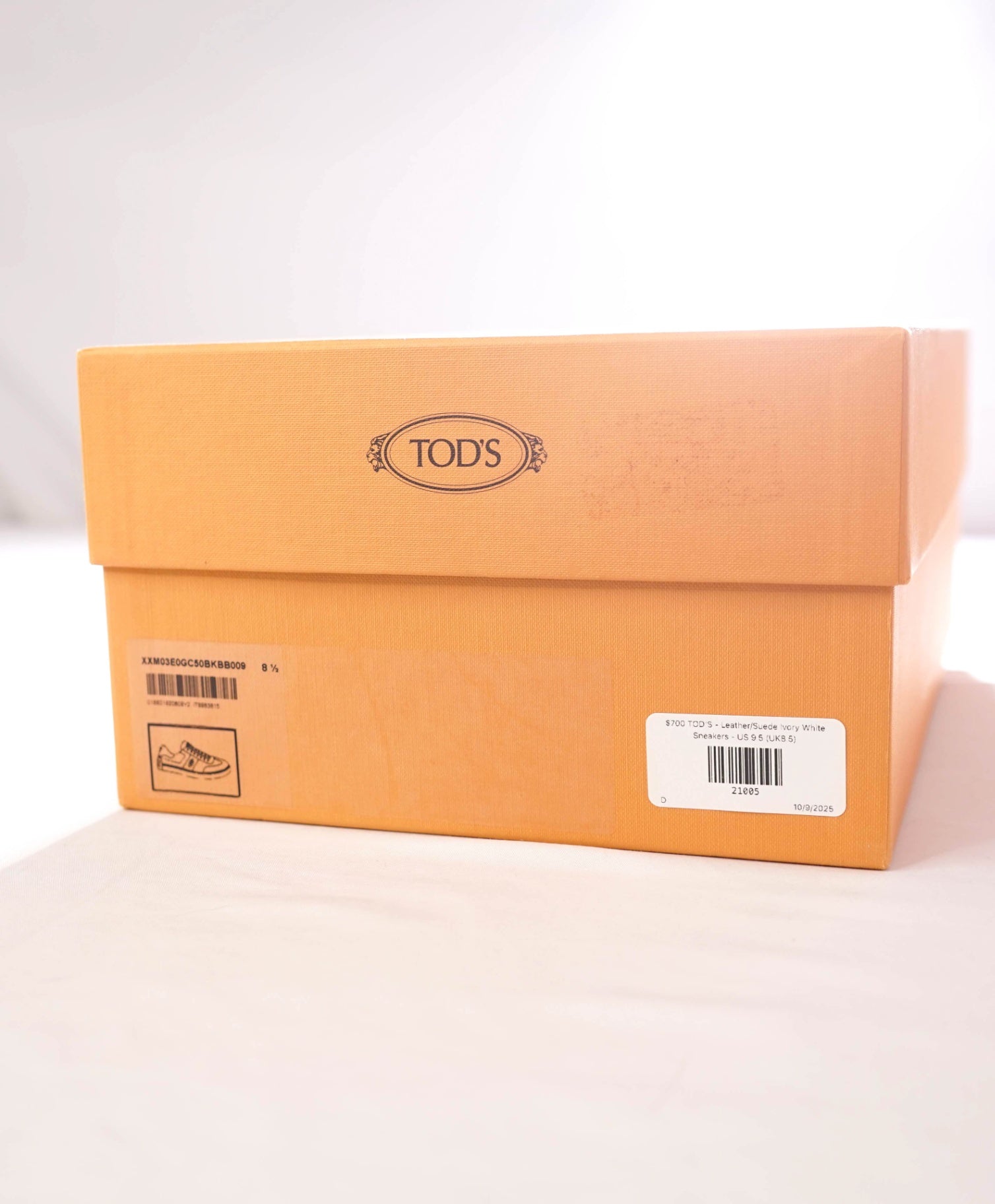 $700 TOD'S - Leather/Suede Ivory White Sneakers - US 9.5 (UK8.5)