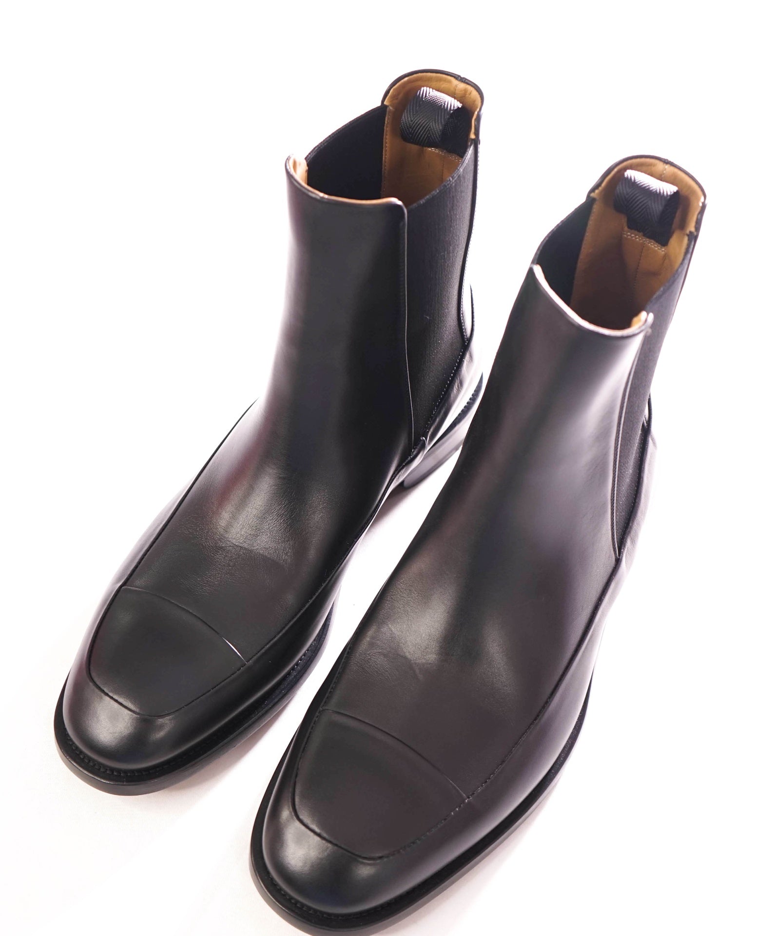 $1,390 FERRAGAMO - Leather Black "GENESIO" Chelsea Boots - 10.5 EE