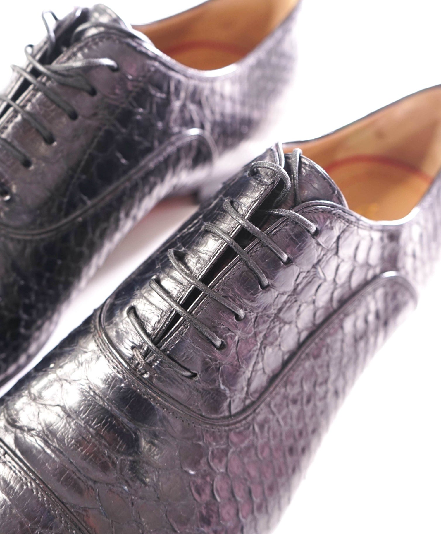 $1,800 CHRISTIAN LOUBOUTIN - Python Skin Black Oxfords - US 10.5 (43.5EU)