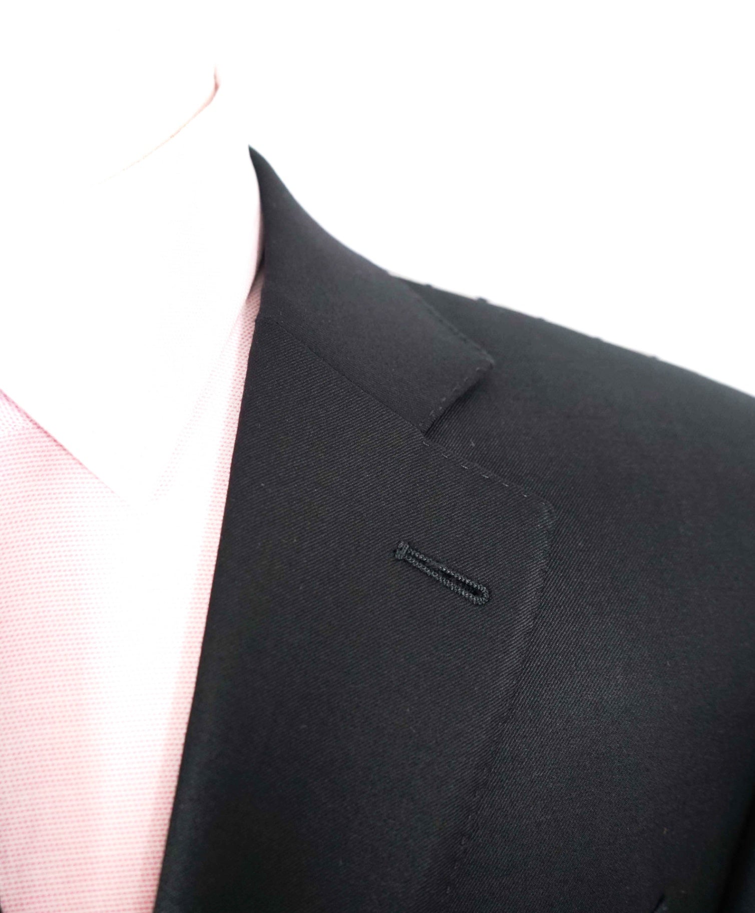 $4,590 ERMENEGILDO ZEGNA - Solid Black "TROFEO" Wool Suit - 42L