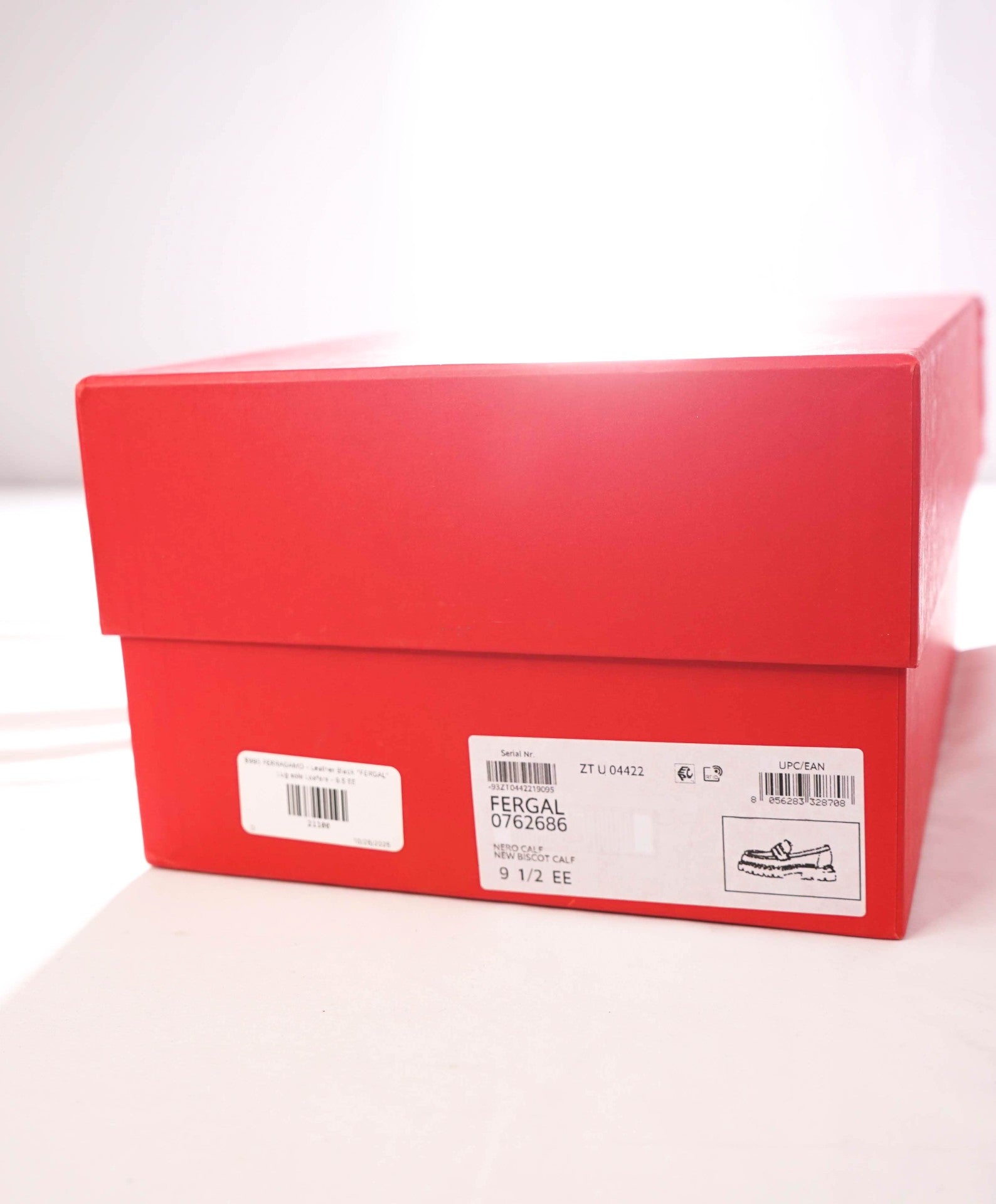 $995 FERRAGAMO - Leather Black "FERGAL" Lug Sole Loafers - 9.5 EE