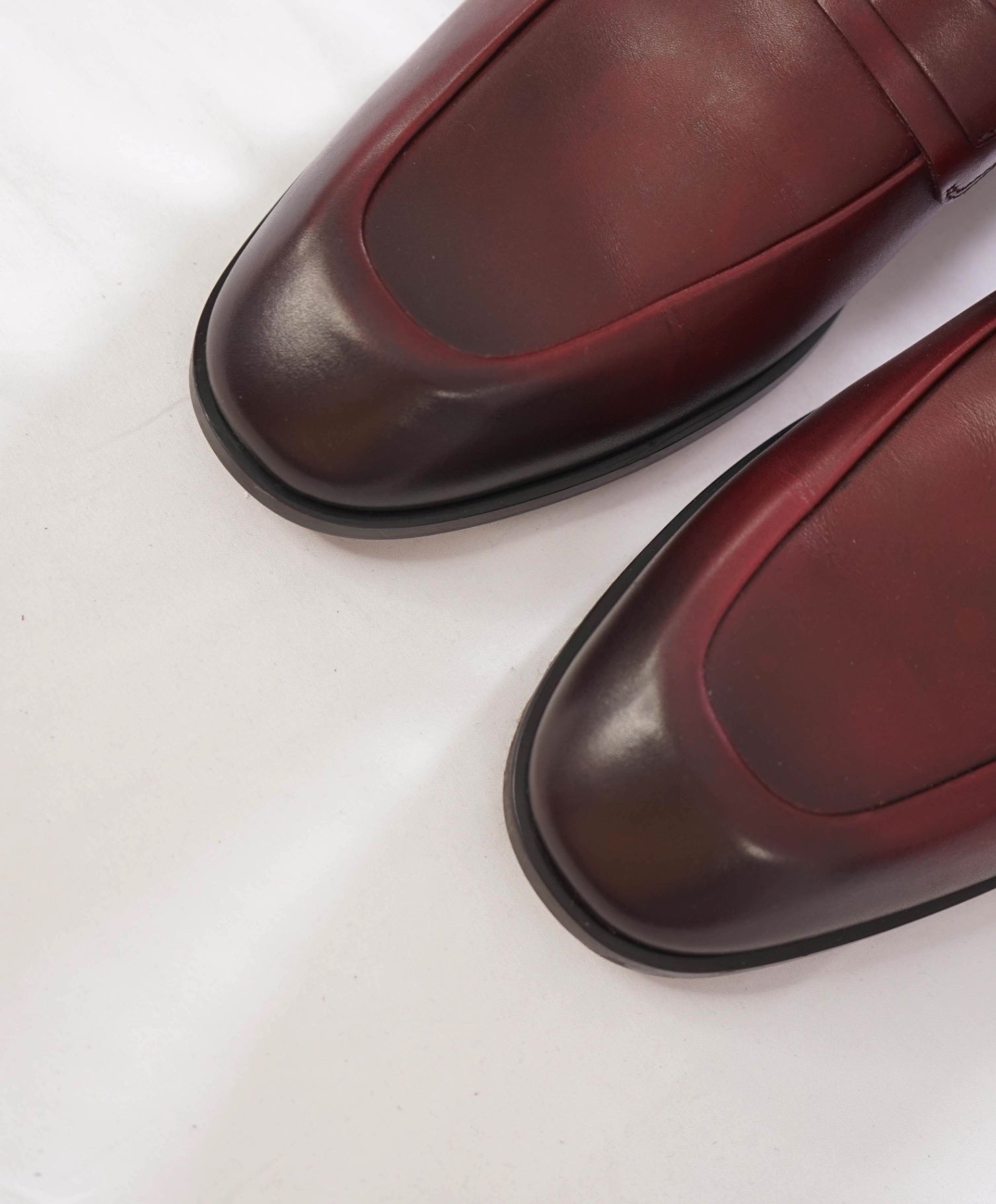 $995 FERRAGAMO - Leather Burgundy "FLORIO" Loafers - 10.5 EE