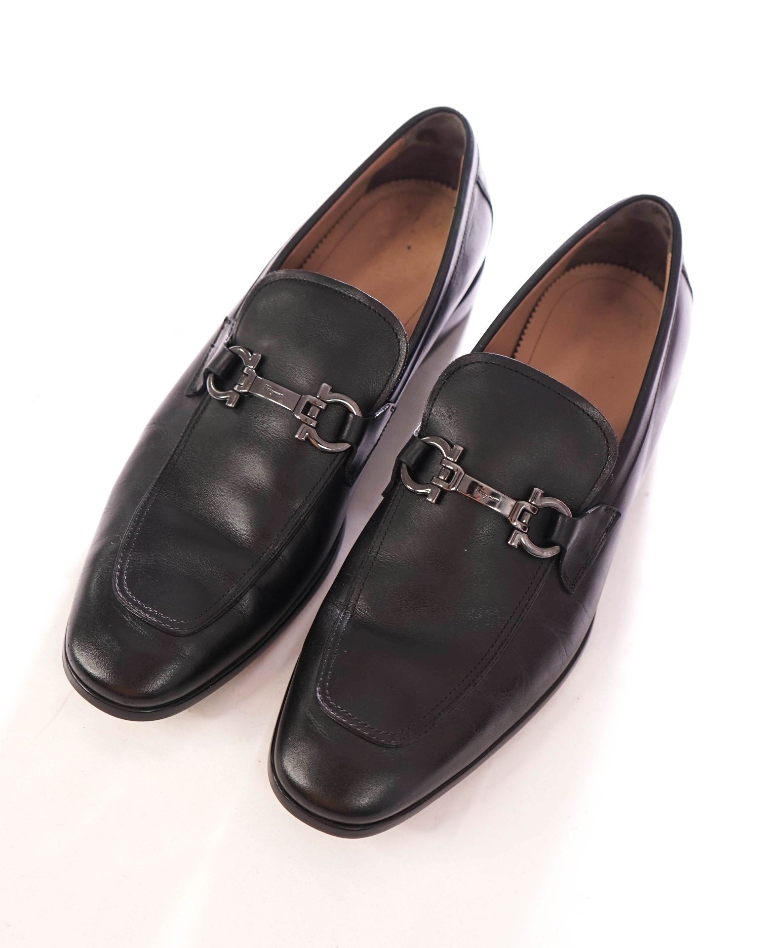 $850 SALVATORE FERRAGAMO - "REE" Leather Black Loafers - 10.5 D