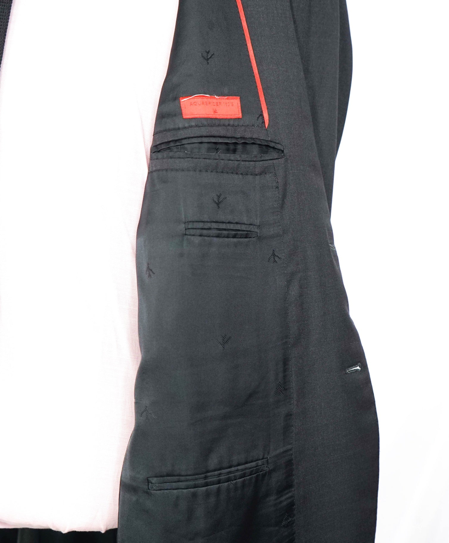 $3,750 ISAIA - AQUASPIDER Wool Solid Dark Gray Suit - 42R