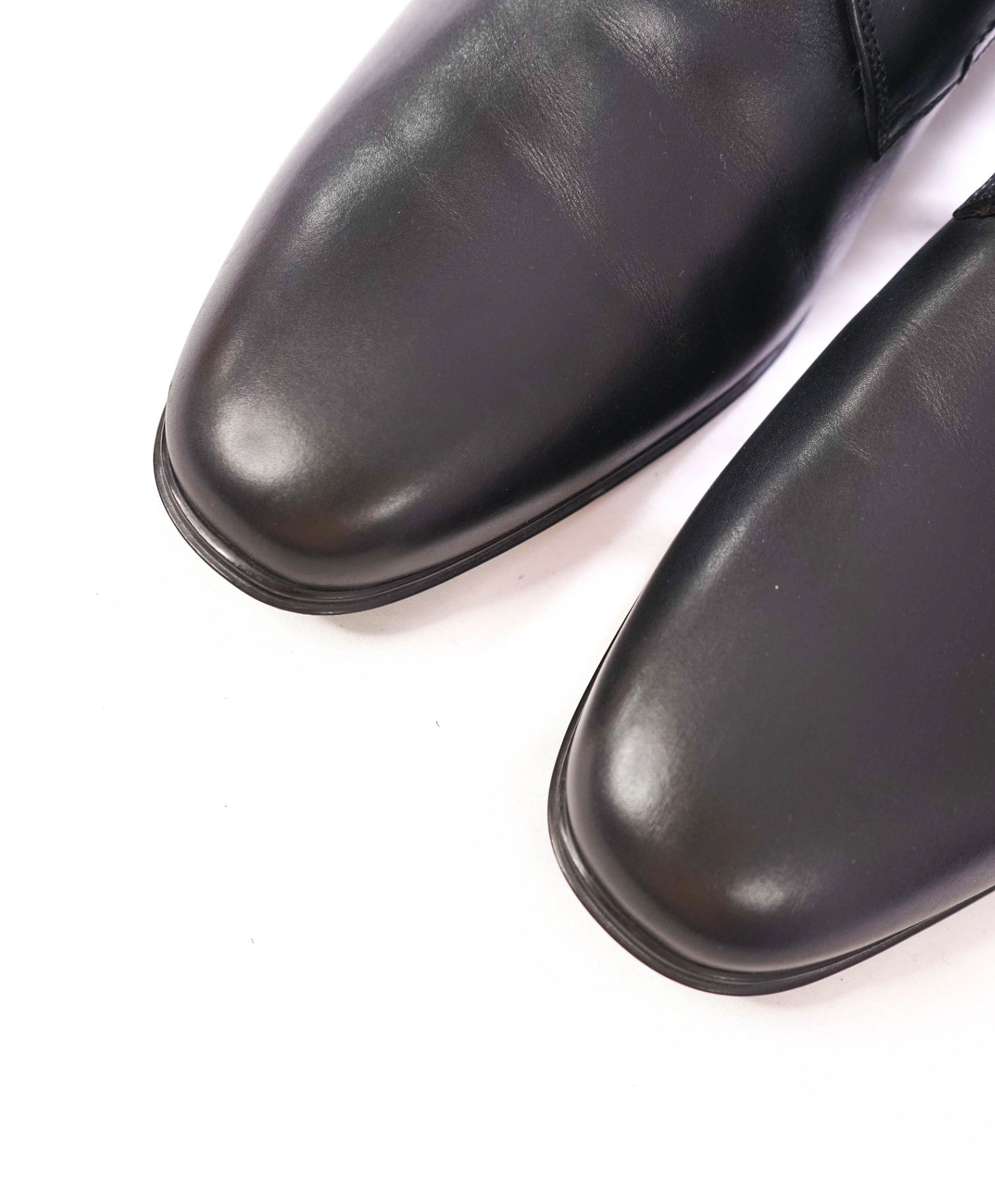 $895 FERRAGAMO - Leather Black "ANDREA" Classic Derby - 12 3E