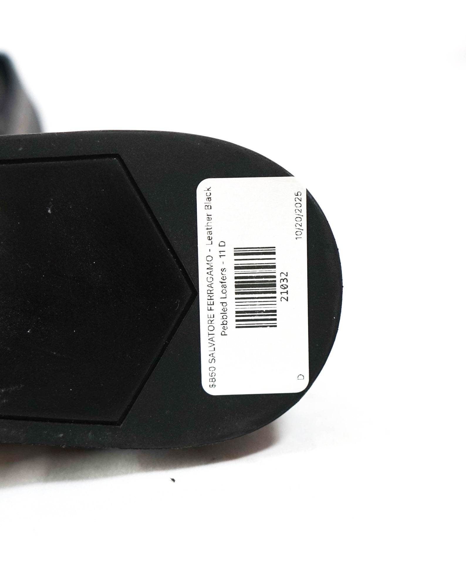 $850 SALVATORE FERRAGAMO - Leather Black Pebbled Loafers - 11 D