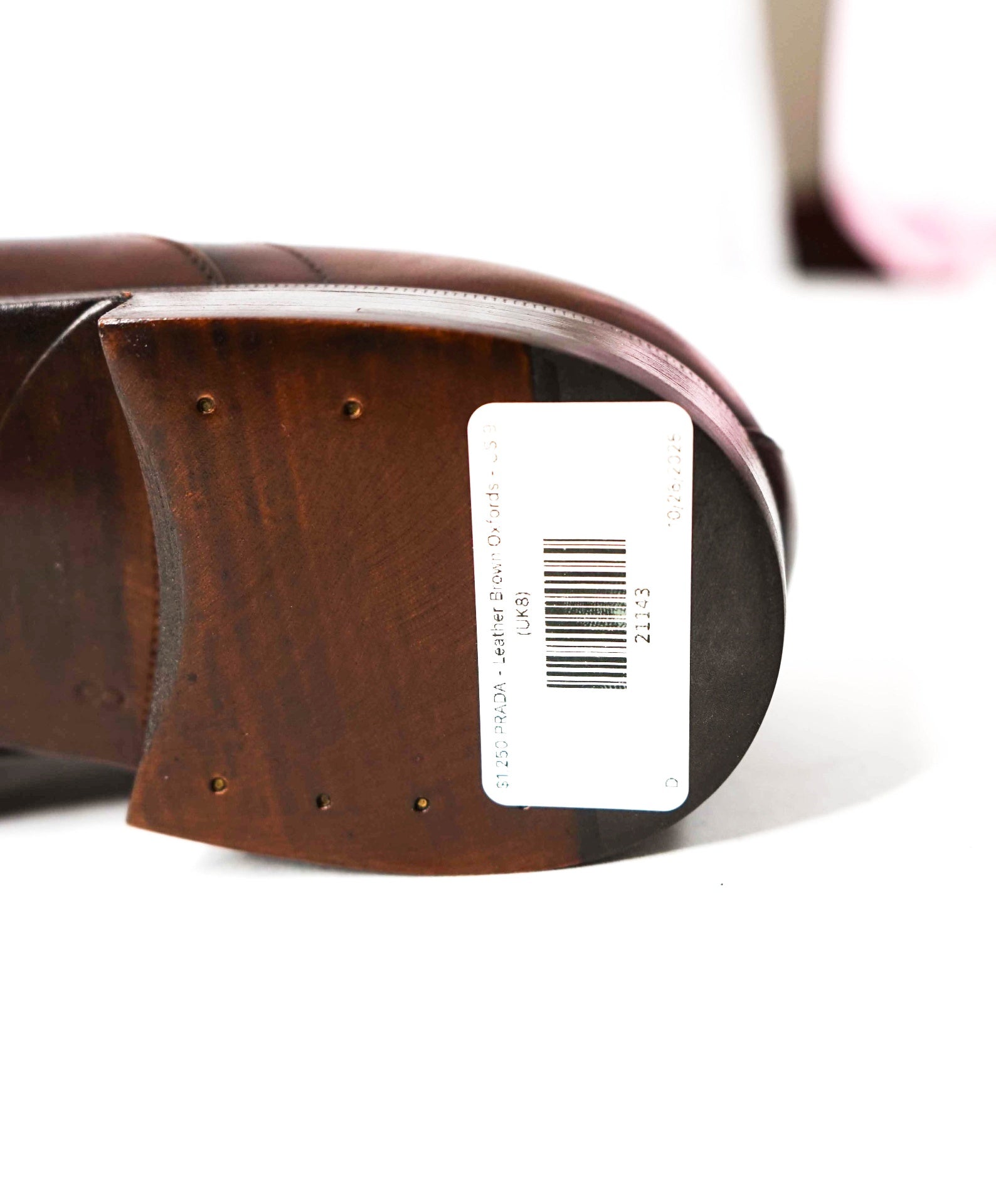 $1,250 PRADA - Leather Brogue Cap Toe Brown Oxfords - US 9 (UK8)