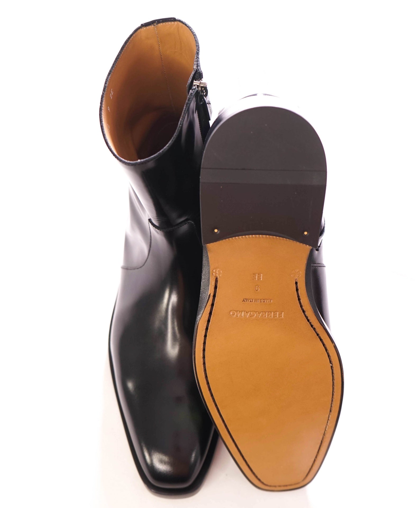 $1,600 FERRAGAMO - Leather Black "GERALD" Zip Boots - 9 EE