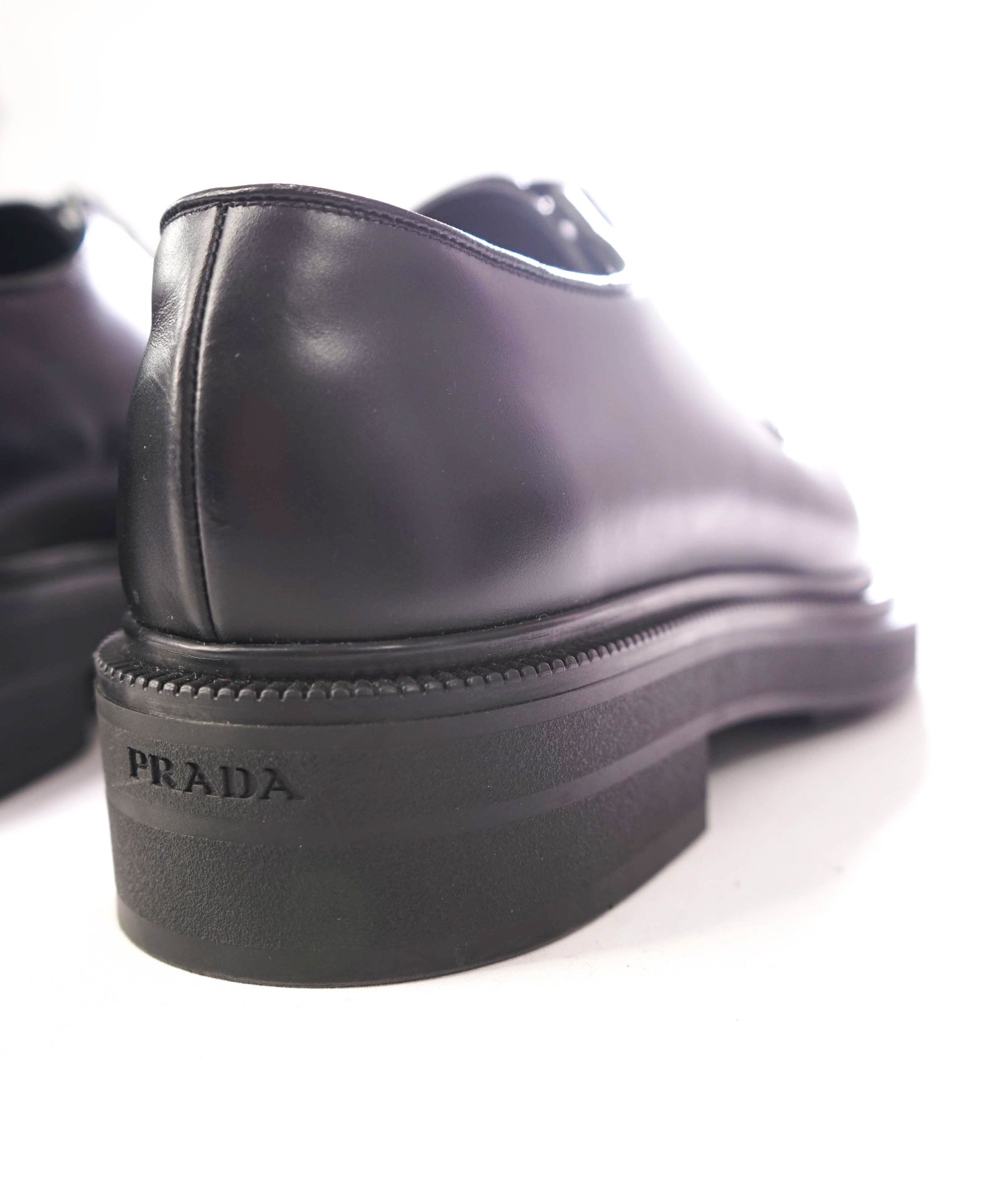 $950 Prada - Leather Black LUG SOLE Logo Derby - US 8.5 (7.5UK)