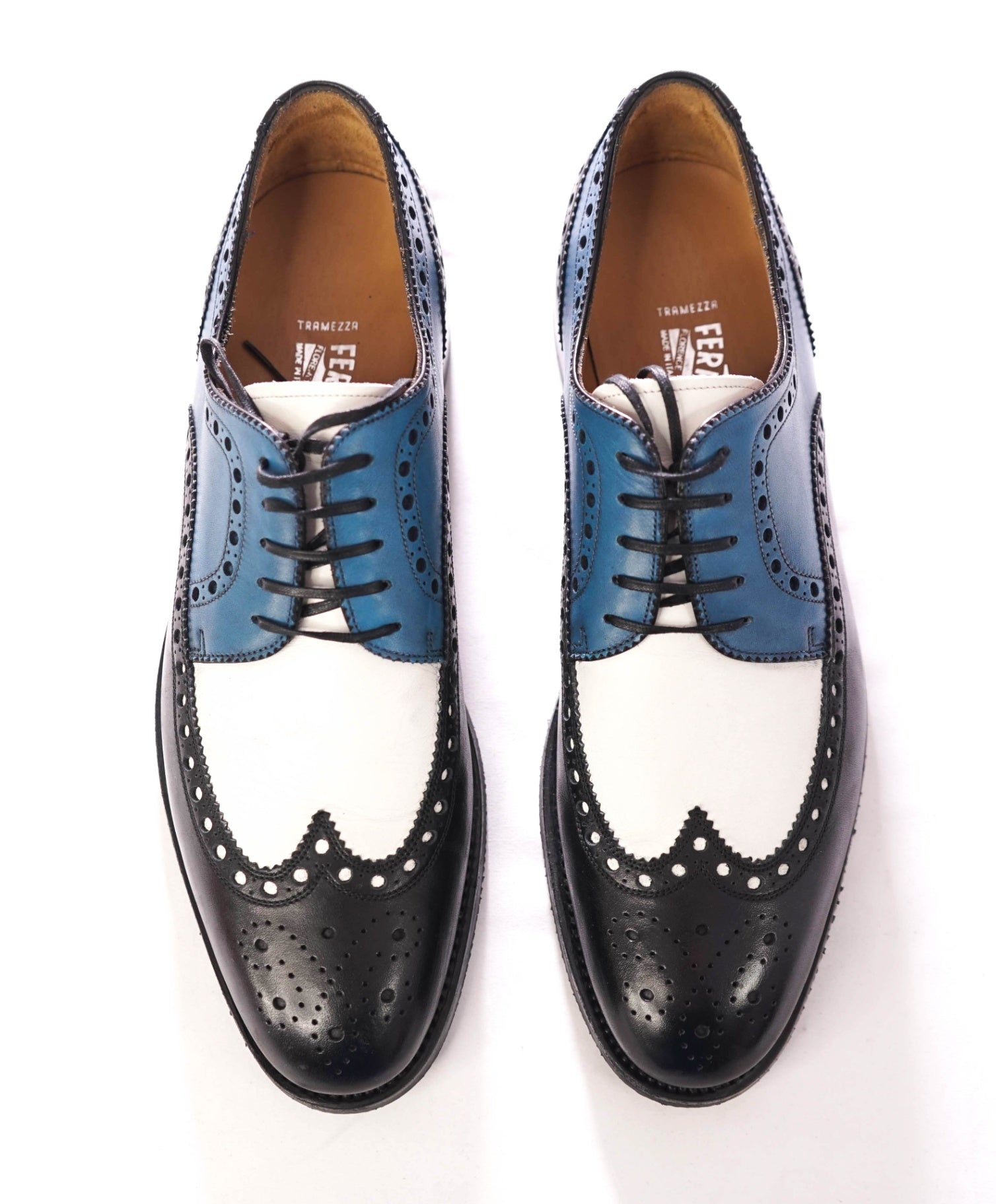 $1,595 FERRAGAMO - Leather TRAMEZZA Wingtip Derby - 9.5 D