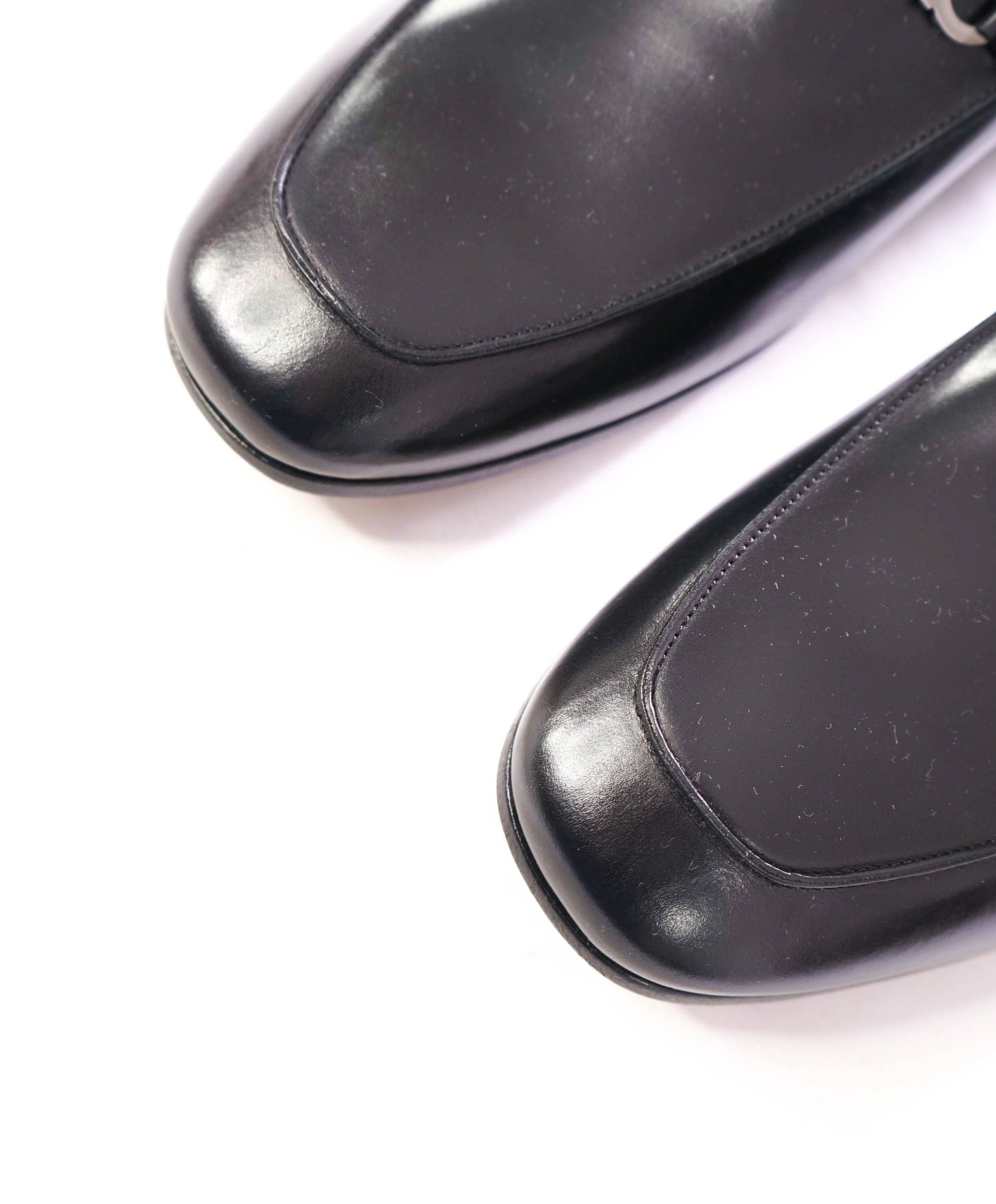 $895 SALVATORE FERRAGAMO - Leather Black "PHOENIX" Loafers - 8.5 EE