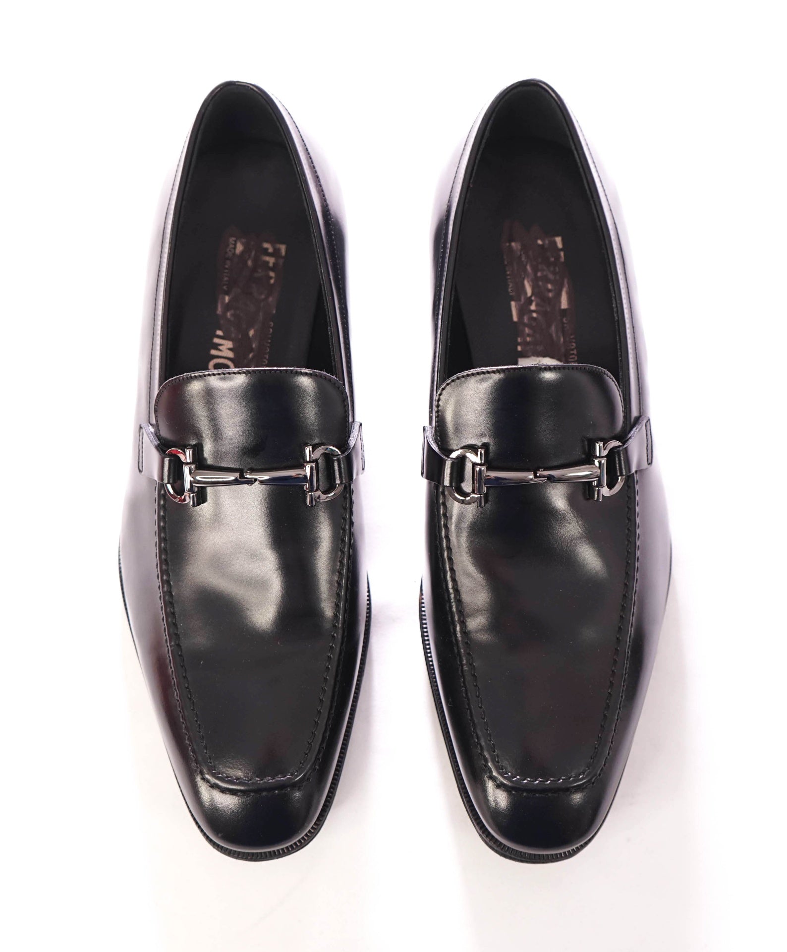 $850 FERRAGAMO - Leather Fenice Black Loafers - 8.5 3E