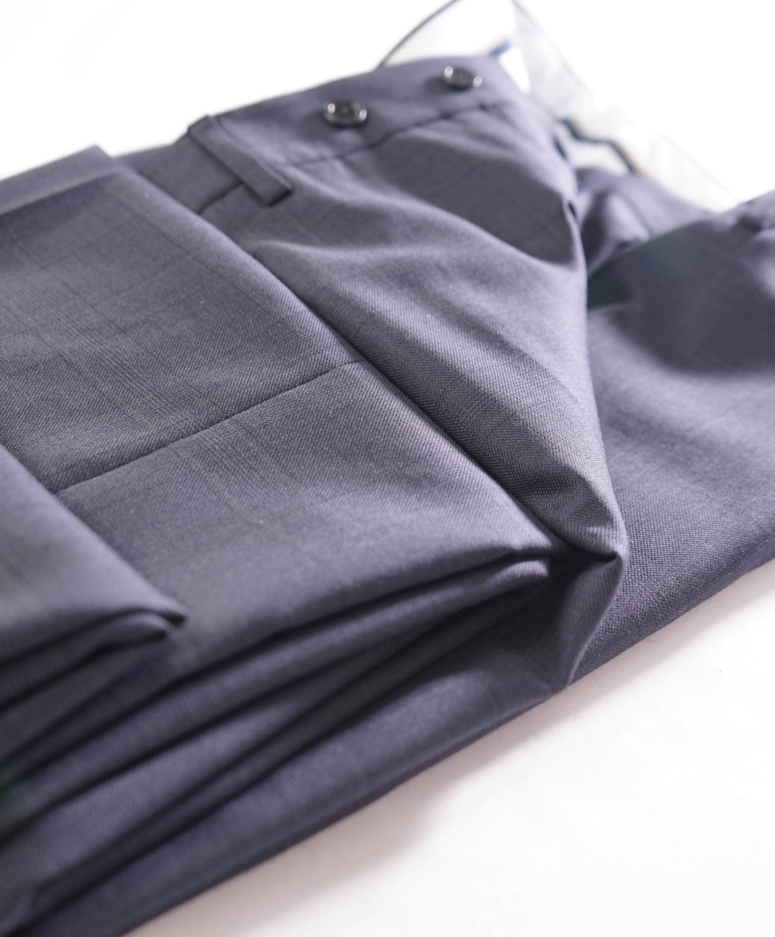 $400 SAKS FIFTH AVENUE - Wool Navy Blue Plaid Pants - 34W