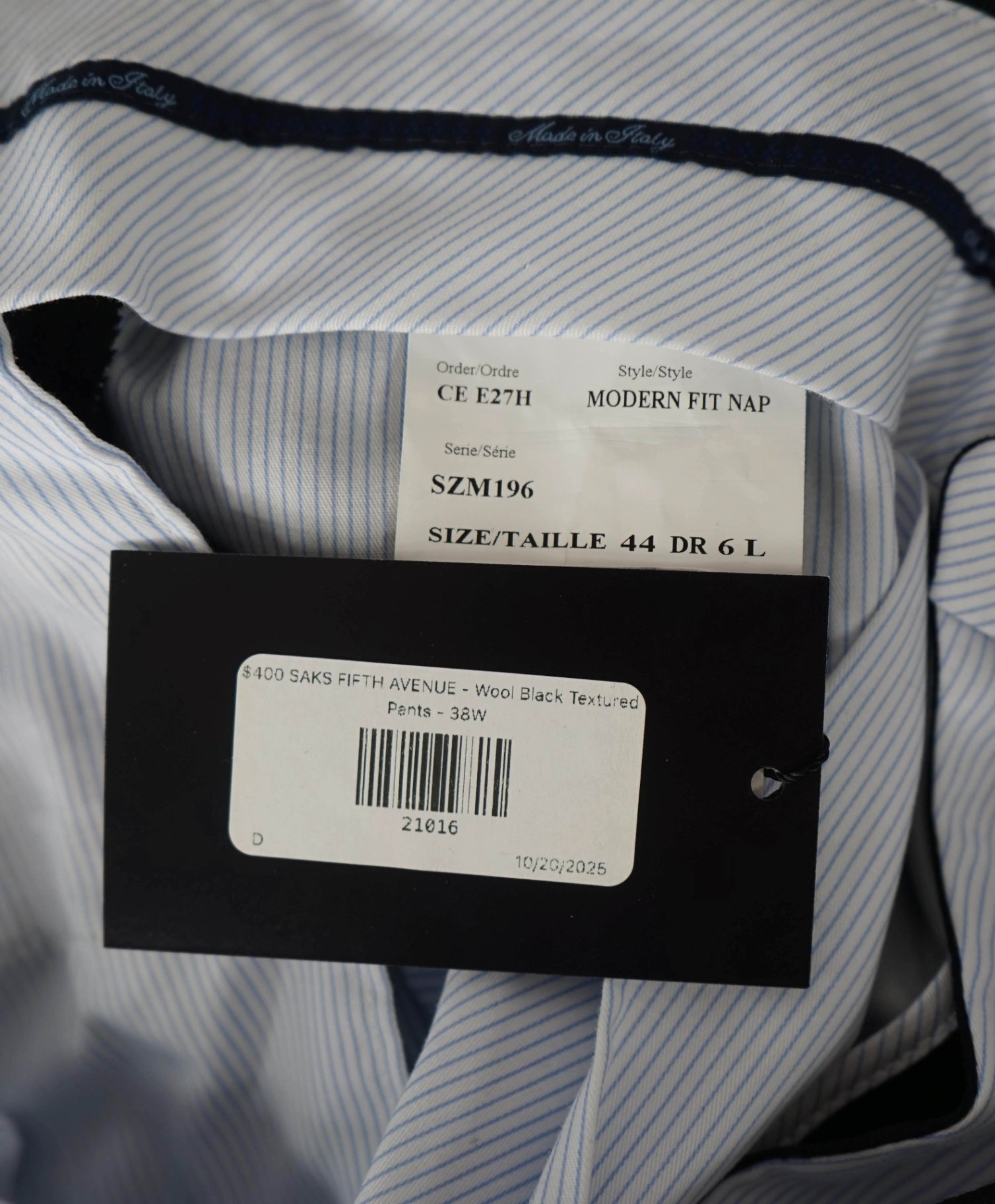 $400 SAKS FIFTH AVENUE - Wool Black Textured Pants - 38W