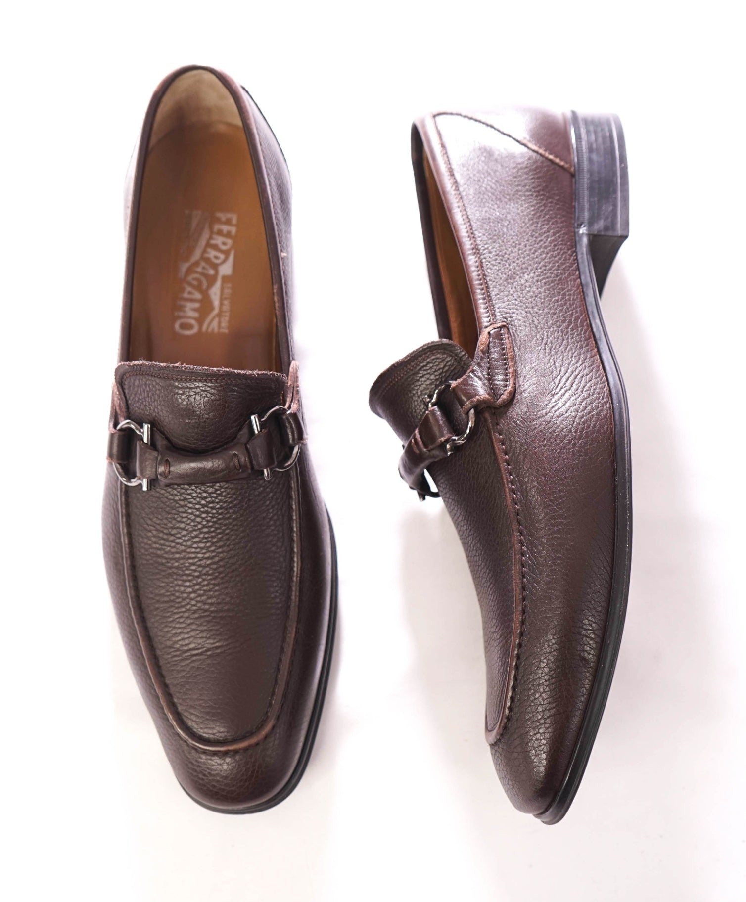 $895 SALVATORE FERRAGAMO - Leather Brown Pebble Loafers - 10.5 D
