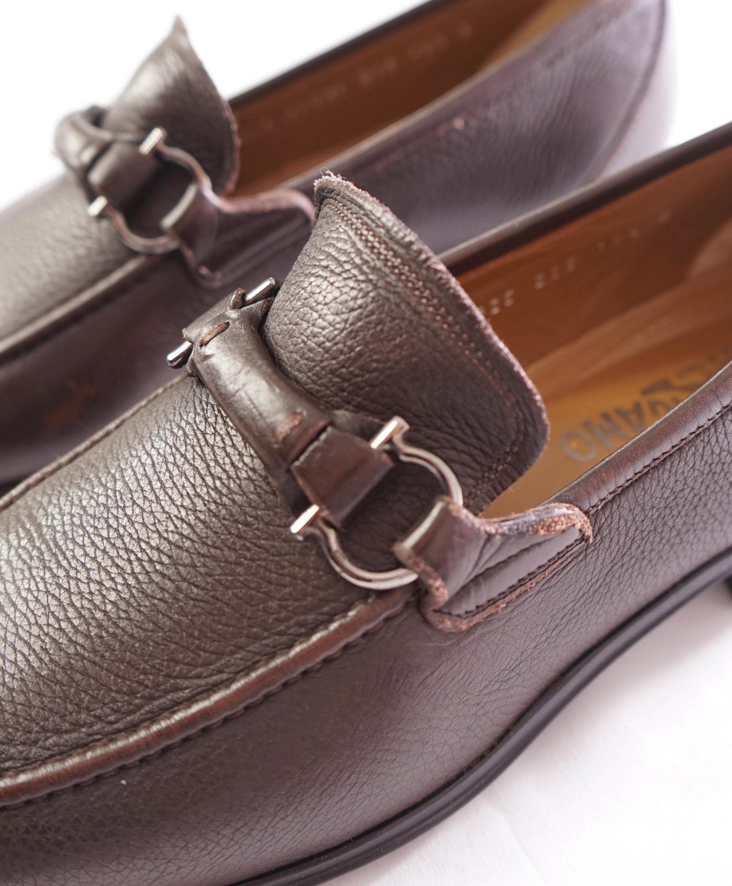 $895 SALVATORE FERRAGAMO - Leather Brown Pebble Loafers - 10.5 D