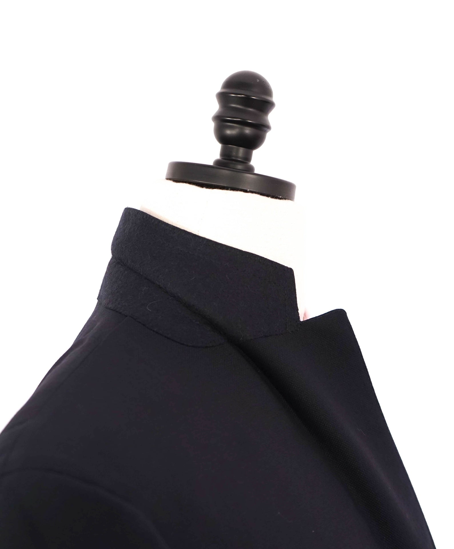 $1,895 CANALI - Solid Navy Blue "Travel" Blazer - 44L