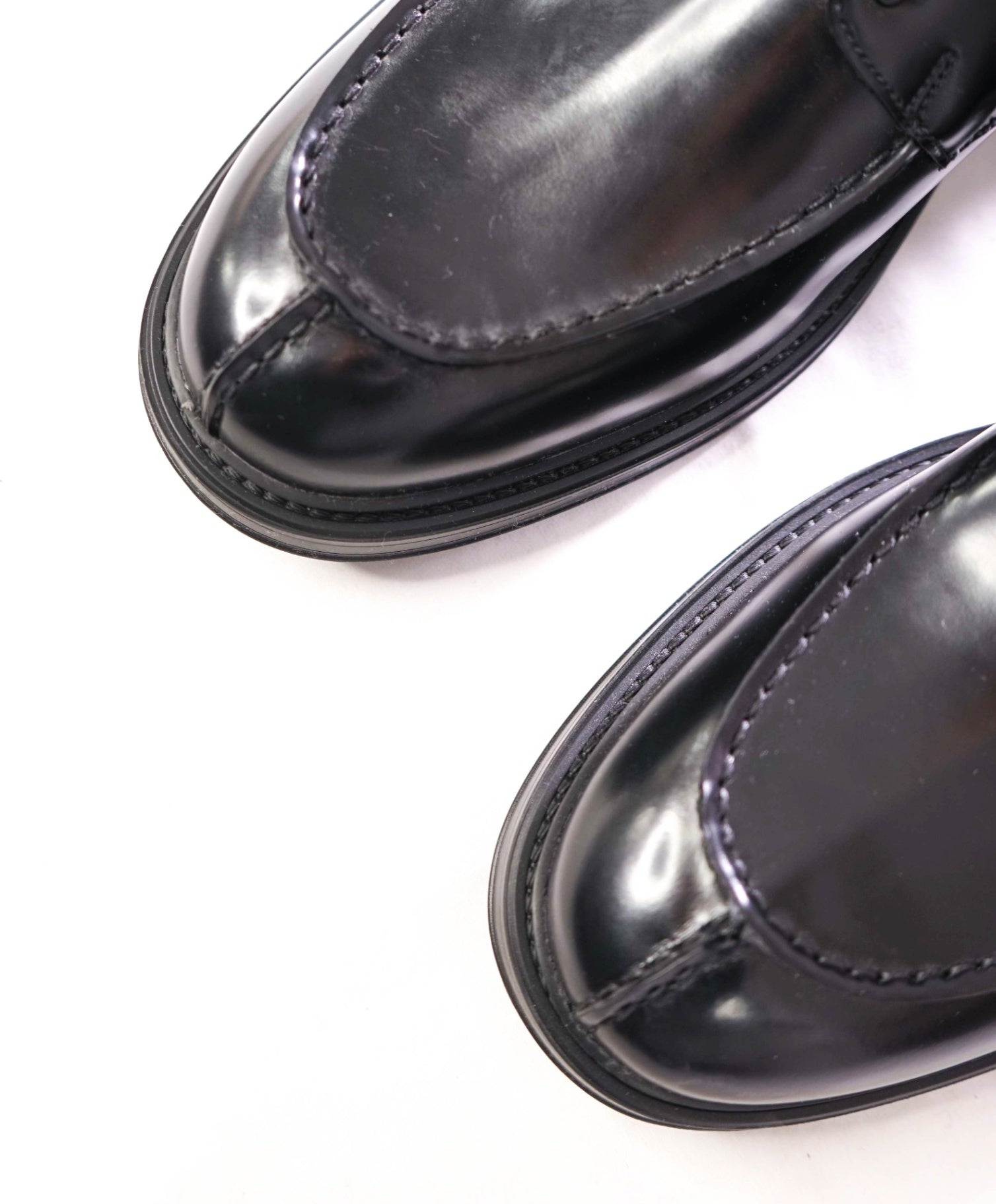 $980 BALLY - "NIVERO" Black Leather Lug Sole Derby - US 11 (UK10)