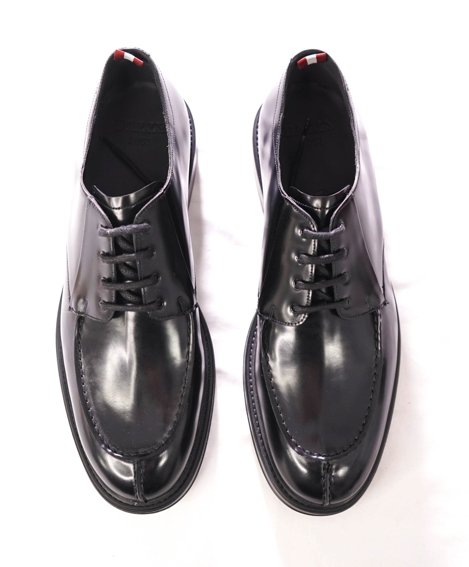 $980 BALLY - "NIVERO" Black Leather Lug Sole Derby - US 11 (UK10)