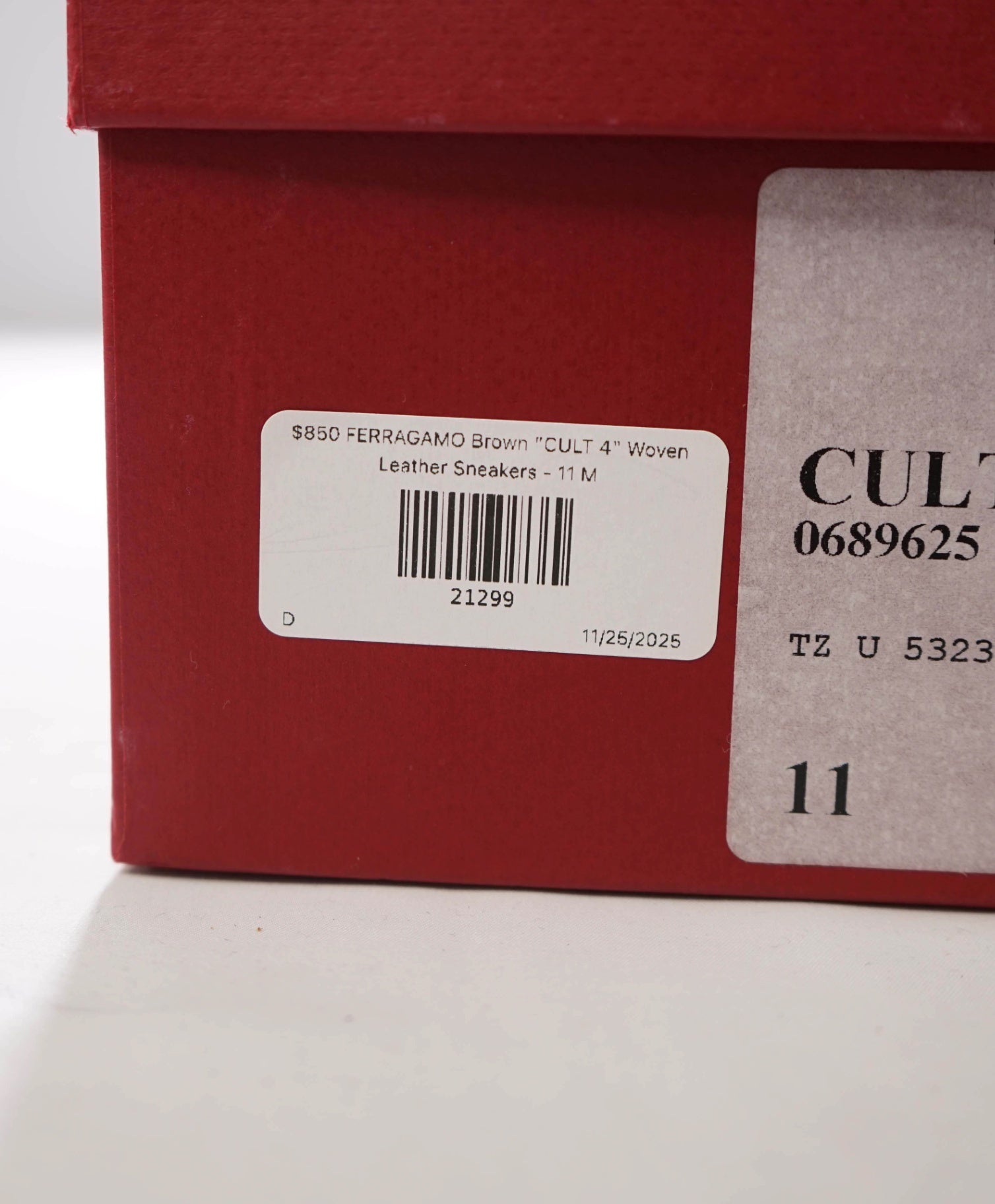 $850 FERRAGAMO - Brown "CULT 4" Woven Leather Sneakers - 11 M