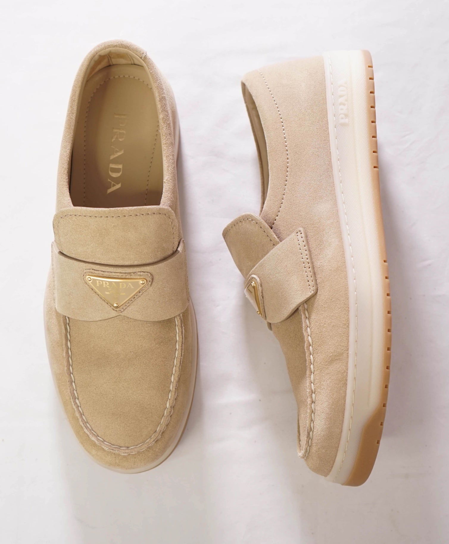 $1,070 PRADA - Tan Suede TRIANGLE LOGO Loafers - US 8 (UK7)