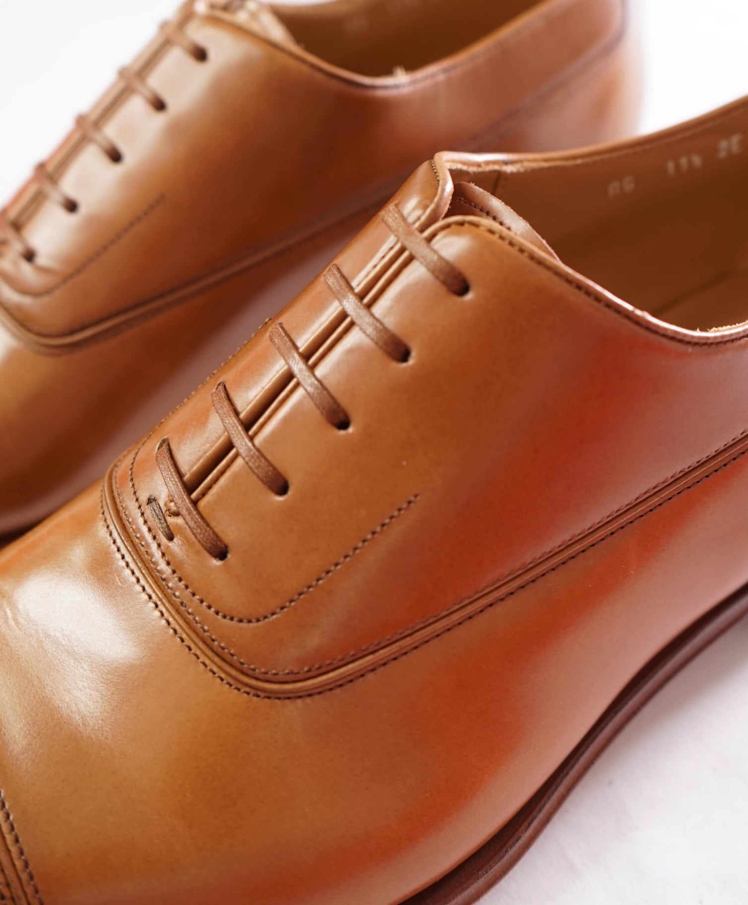 $995 FERRAGAMO - "Fermin" Brown Leather Oxfords - 11.5 EE