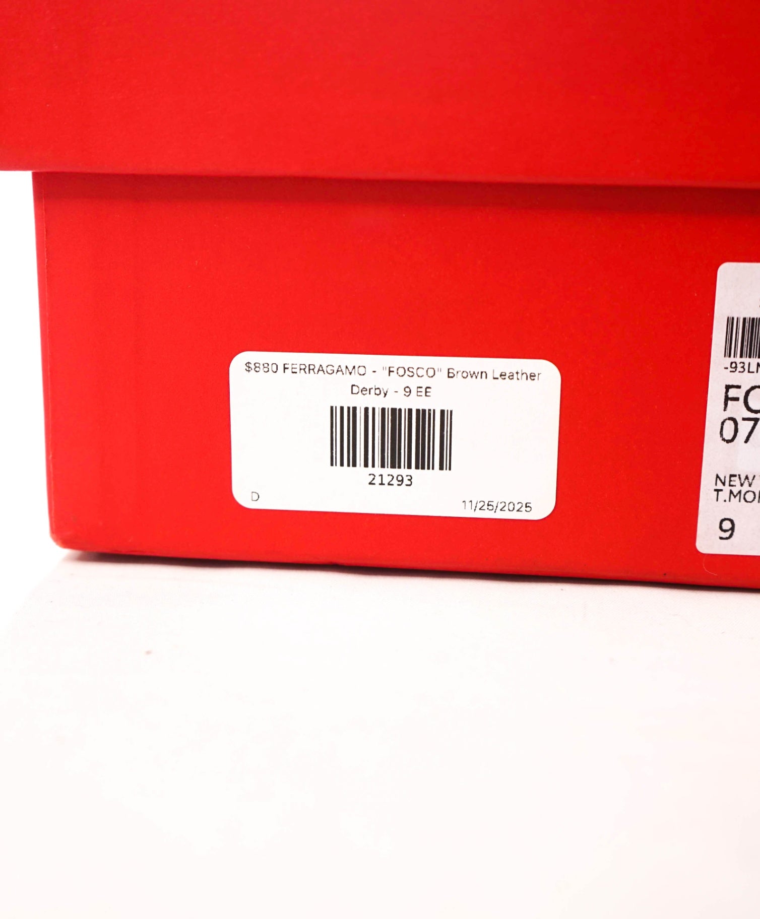 $880 FERRAGAMO - "FOSCO" Brown Leather Derby - 9 EE