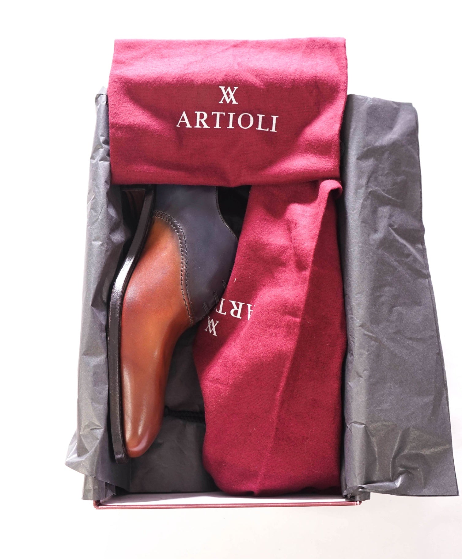 $1,650 ARTIOLI - Navy/Brown Leather Oxfords - 10.5