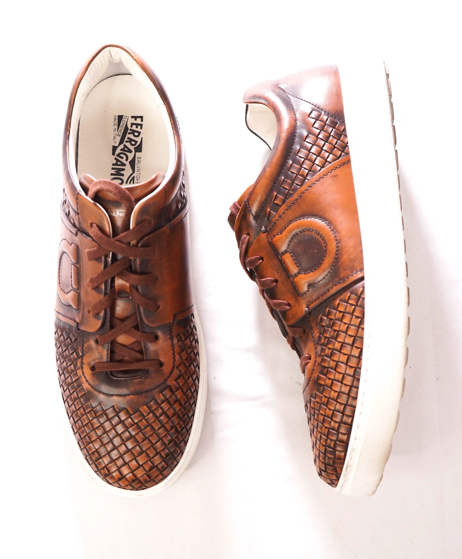 $850 FERRAGAMO - Brown "CULT 4" Woven Leather Sneakers - 11 M