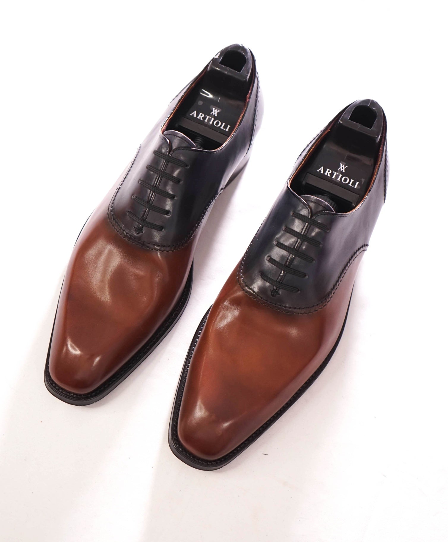$1,650 ARTIOLI - Navy/Brown Leather Oxfords - 10.5