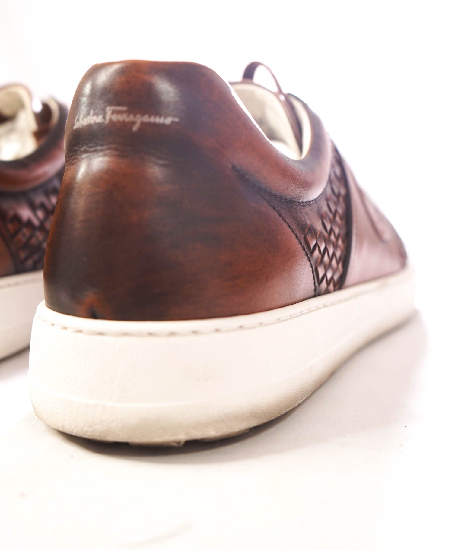 $850 FERRAGAMO - Brown "CULT 4" Woven Leather Sneakers - 11 M