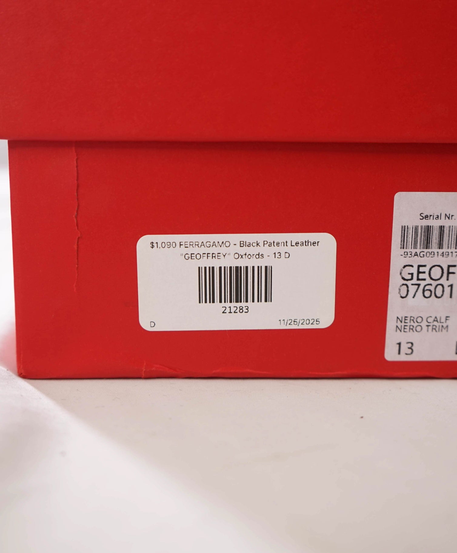 $1,090 FERRAGAMO - Black Leather "GEOFFREY" Oxfords - 13 D