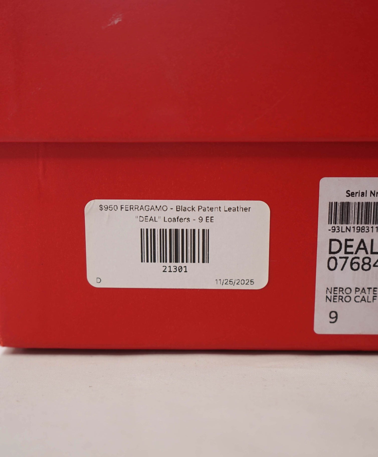 $950 FERRAGAMO - Black Patent Leather "DEAL" Loafers - 9 EE