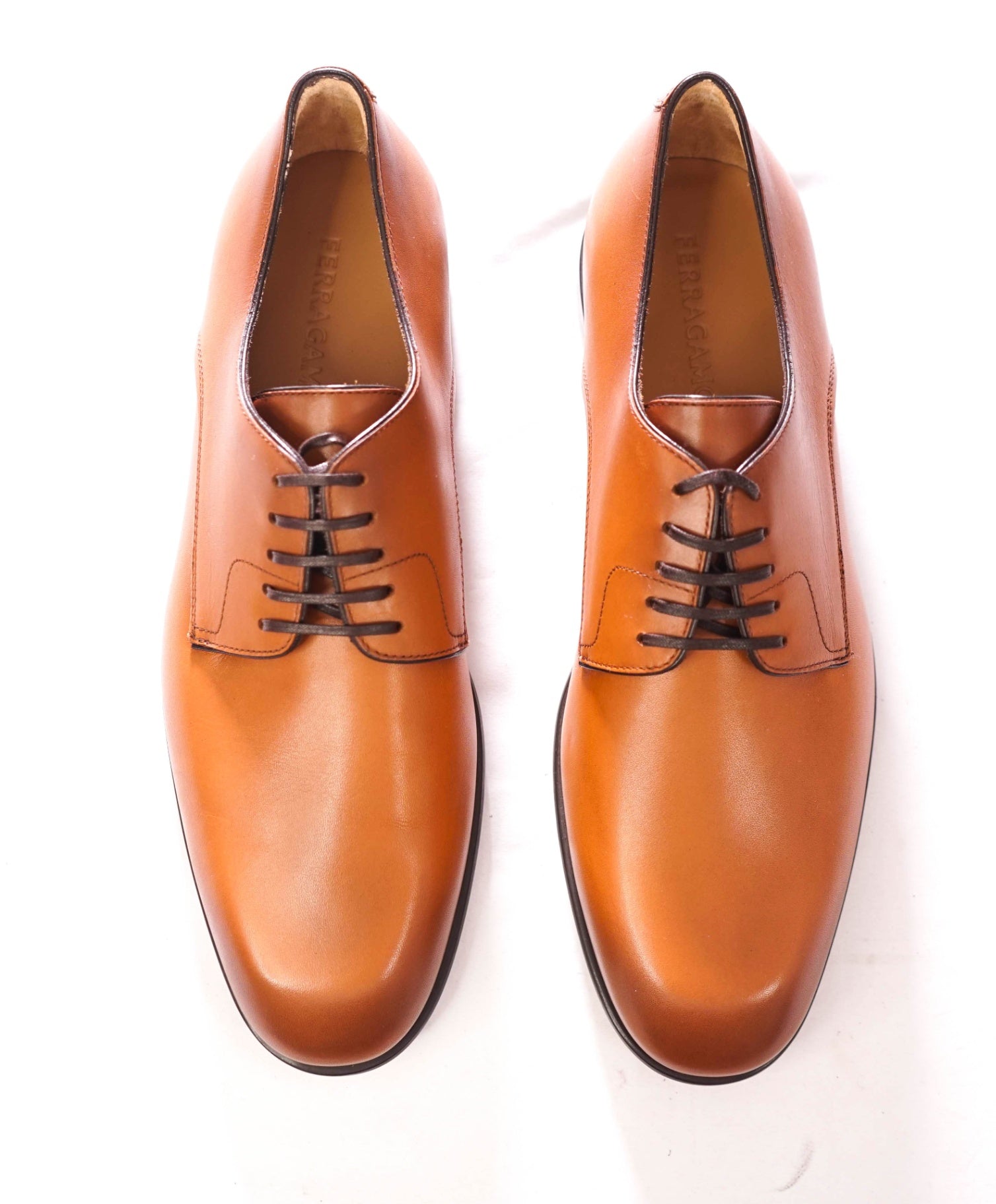 $880 FERRAGAMO - "FOSCO" Brown Leather Derby - 9 EE