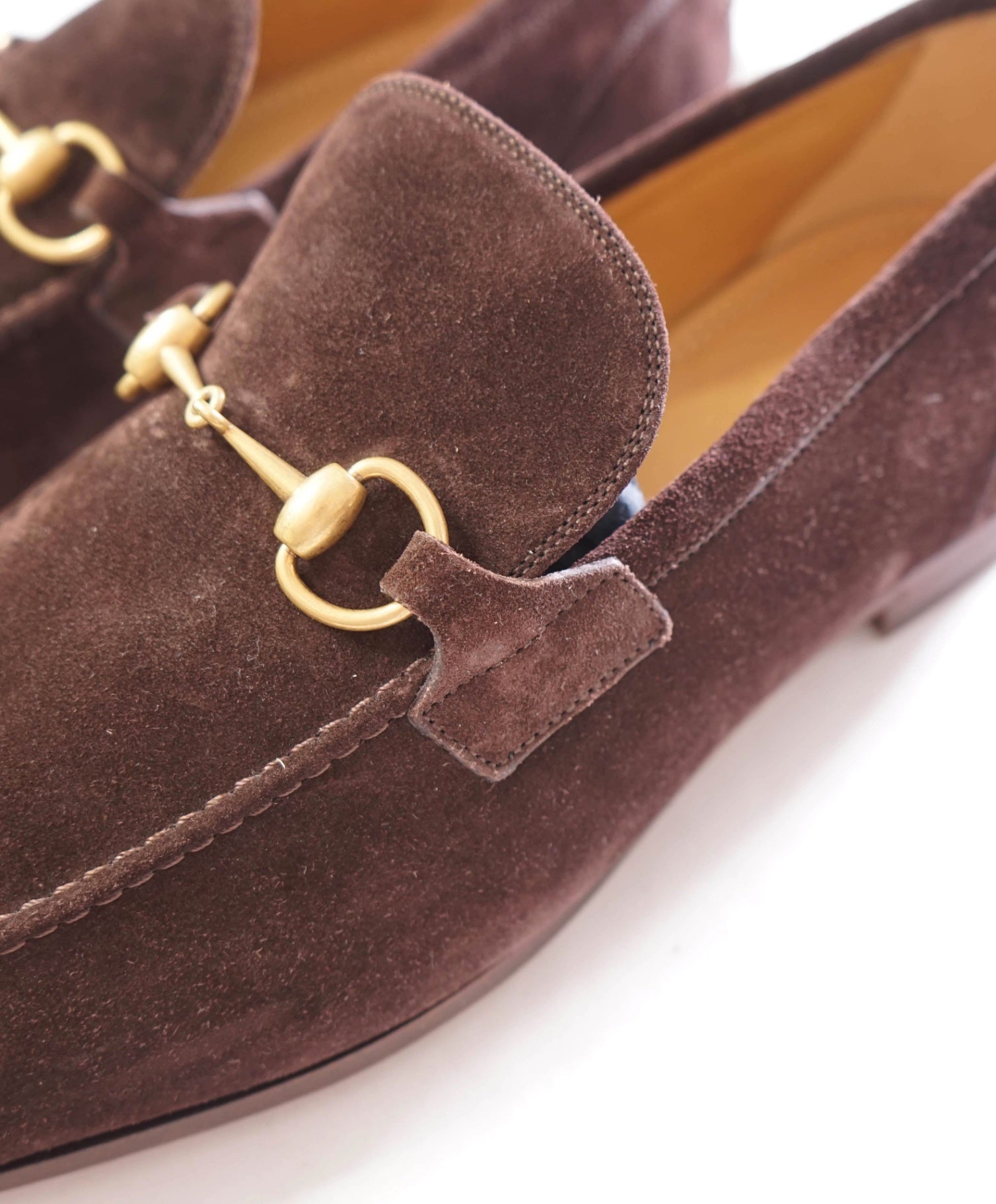 $1,090 GUCCI - JORDAAN Brown/Gold Suede Loafers - 11 (G10.5)